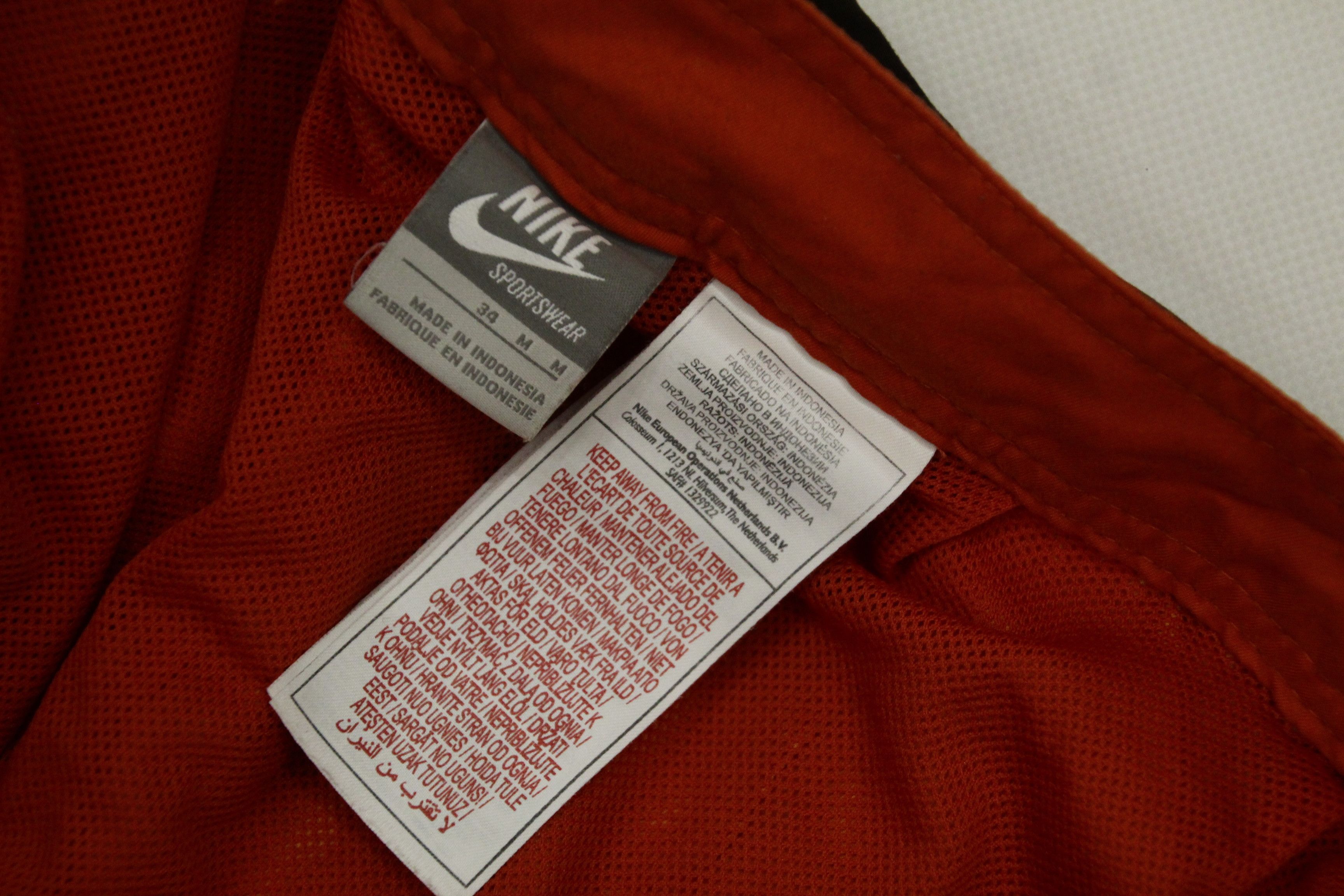 Nike Y2k Nike Sportswear beach active surfboard swim shorts Size US 36 / EU 52 - 9 Thumbnail