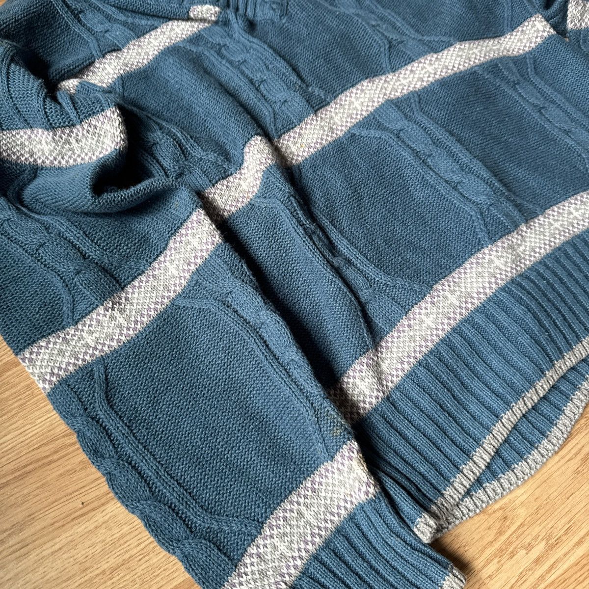 Colours Vintage colours by Alexander Julian knitwear sweater size M Size US M / EU 48-50 / 2 - 2 Thumbnail