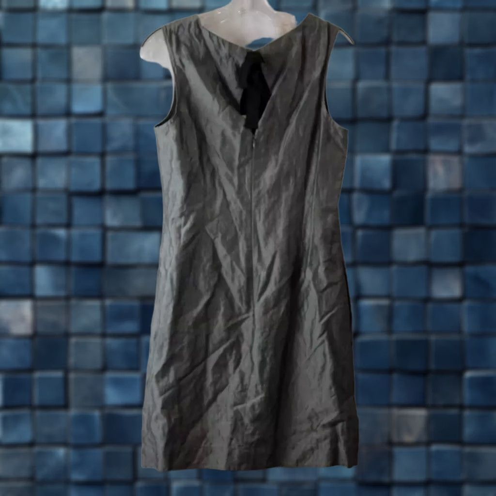 Banana Republic VINTAGE Banana Republic Shift Dress Women 8 Silver Linen Knee Length Womens Size M / US 6-8 / IT 42-44 - 1 Thumbnail