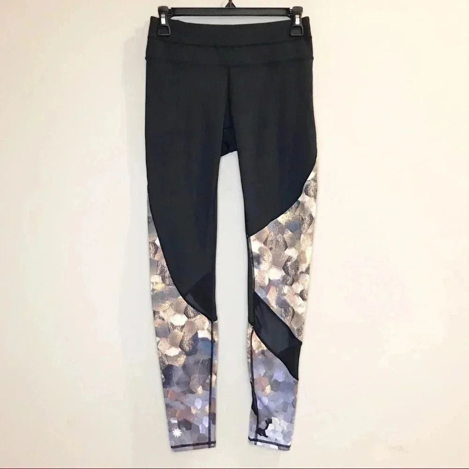Athleta Athleta Asym Mesh Sonar Tight Leggings Black Gold Silver Size 26" / US 2 / IT 38 - 4 Thumbnail
