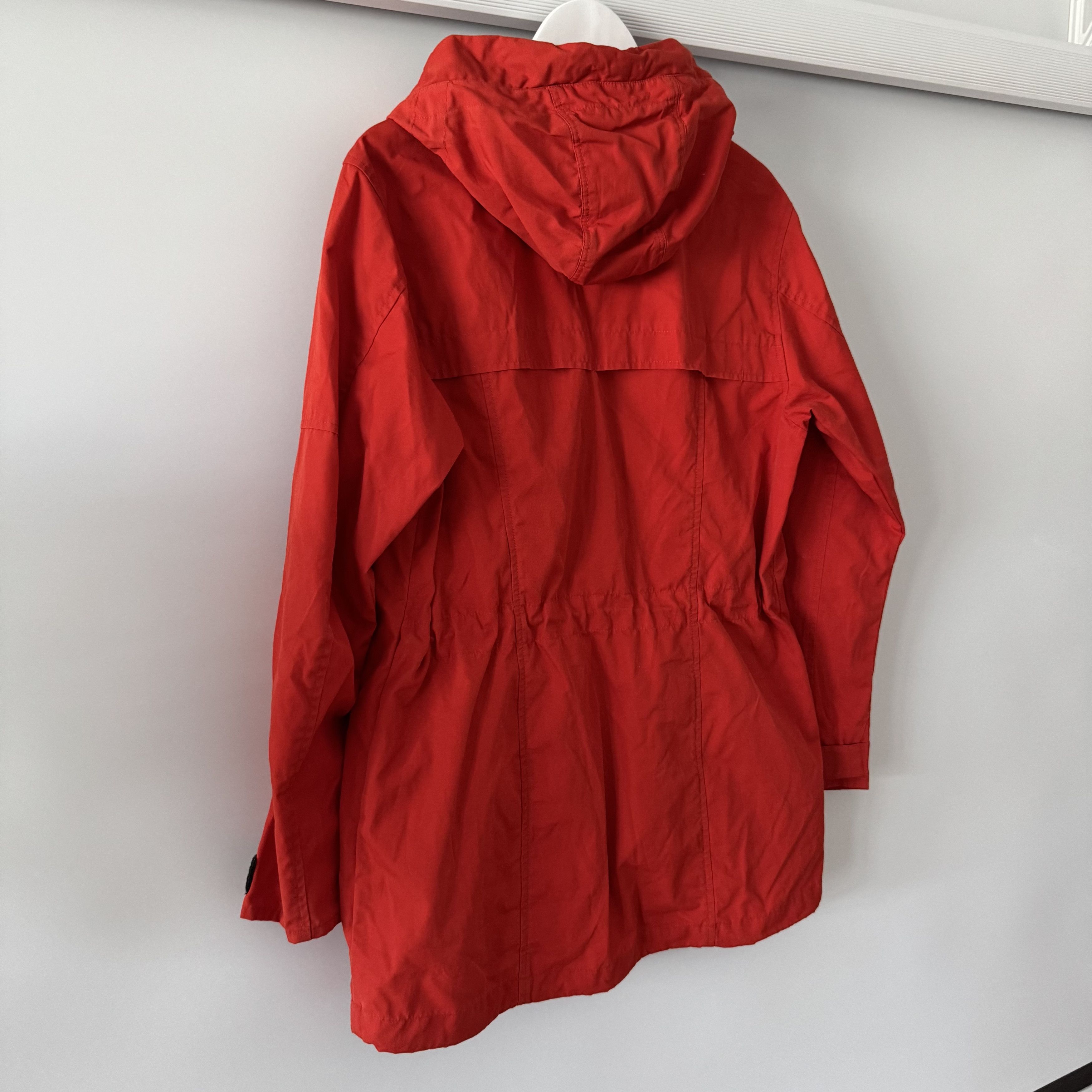 Arc'teryx Women's Sasta Sweden Outdoor Red/Orange Hooded Jacket Size M / US 6-8 / IT 42-44 - 5 Thumbnail