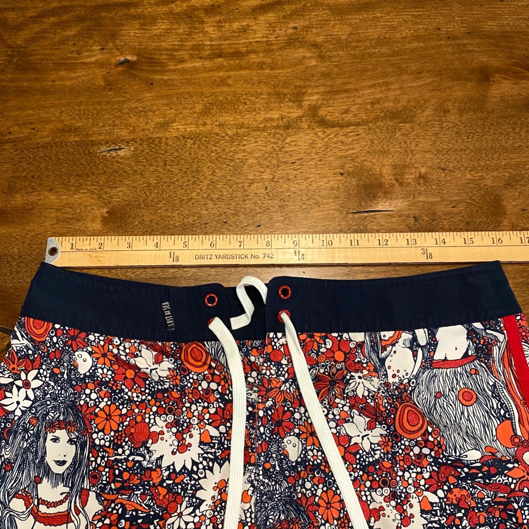 Vintage Lost Enterprises Swim Trunks Mens 31 Medium Red Hawaiian Girl Drawstring 8" In Size ONE SIZE - 5 Thumbnail