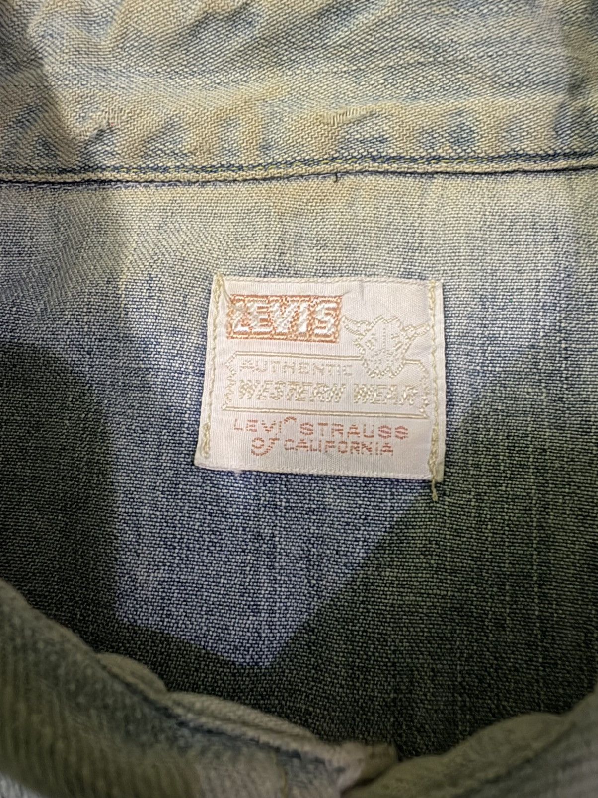 Levi's Levi’s Shirt Button Up Size US M / EU 48-50 / 2 - 11 Thumbnail