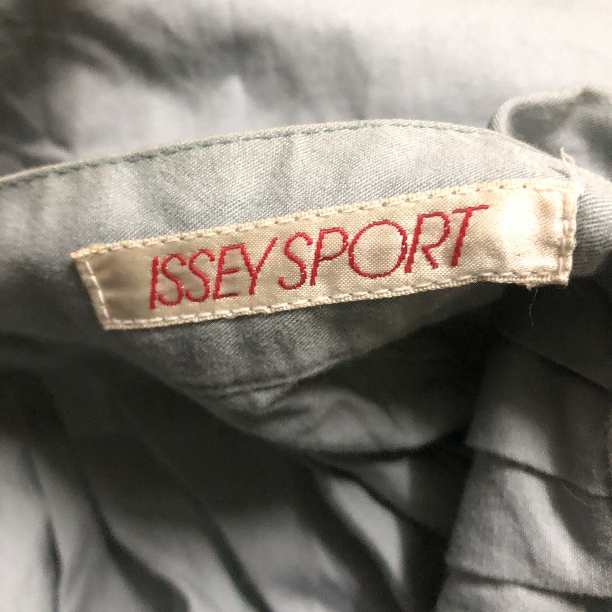 Issey Miyake × Japanese Brand VINTAGE MIDI SKIRT ISSEY SPORT ISSEY MIYAKE Size S / US 4 / IT 40 - 7 Thumbnail