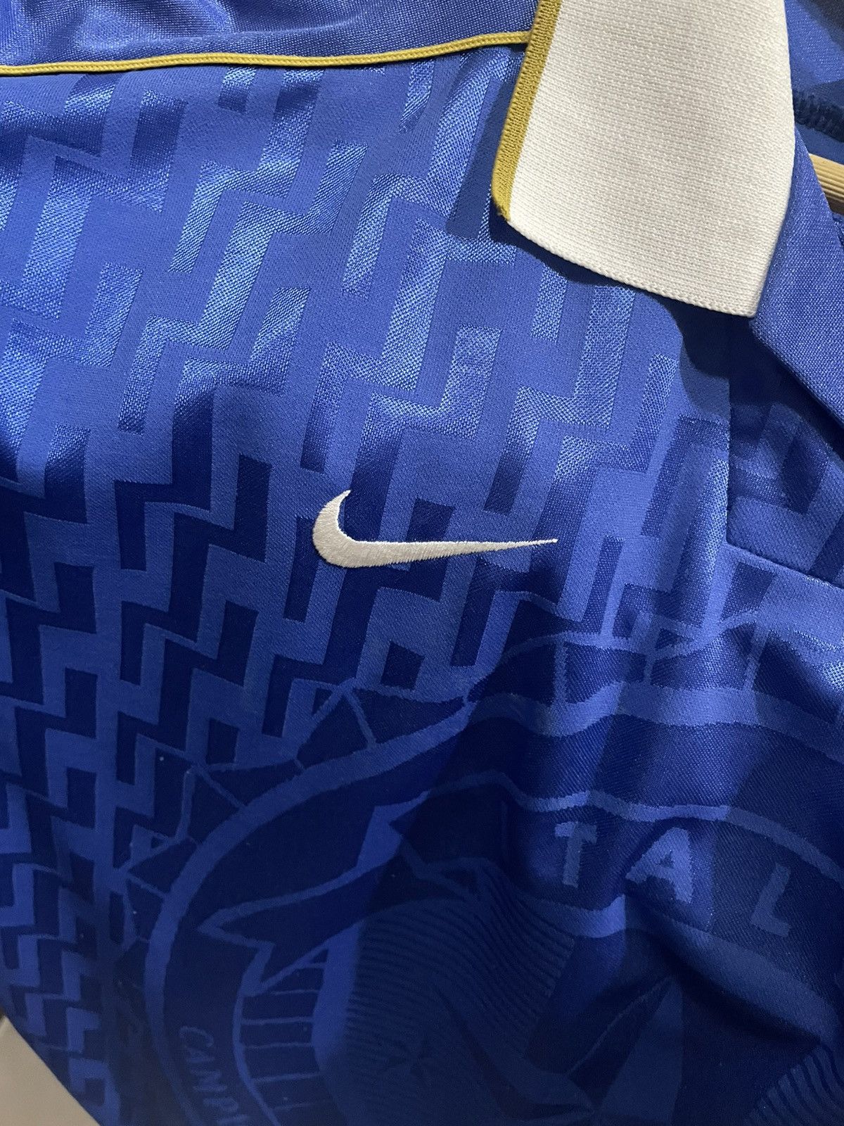 Nike ITALY 95 HOME KIT JERSEY Size US XL / EU 56 / 4 - 6 Thumbnail
