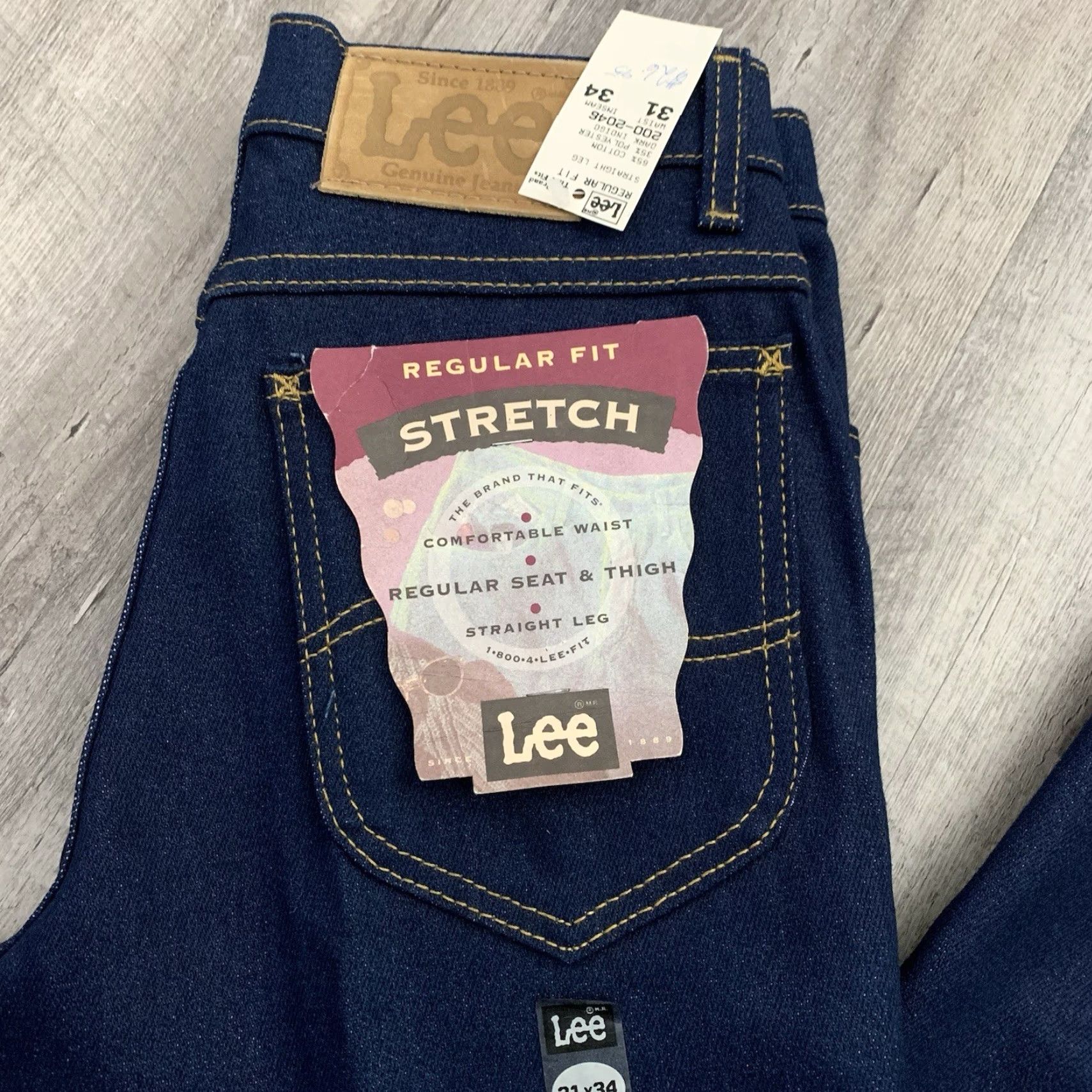 Lee VINTAGE Lee Riders Jeans MENS 31x34 REGULAR FIT STRAIGHT LEG Denim USA MADE Size US 31 - 4 Thumbnail