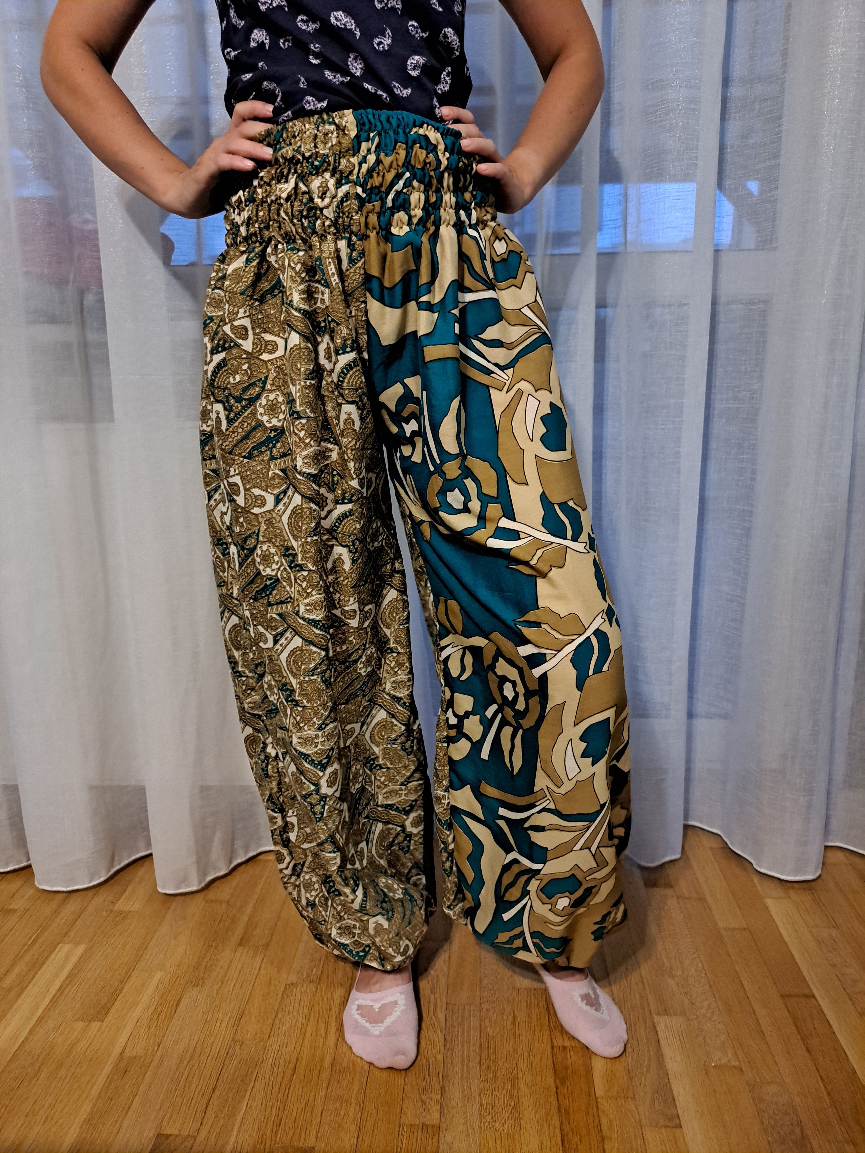 Other Silk Harem alladin pants, wide baggy pants trousers M medium Size 32" / US 10 / IT 46 - 1 Thumbnail