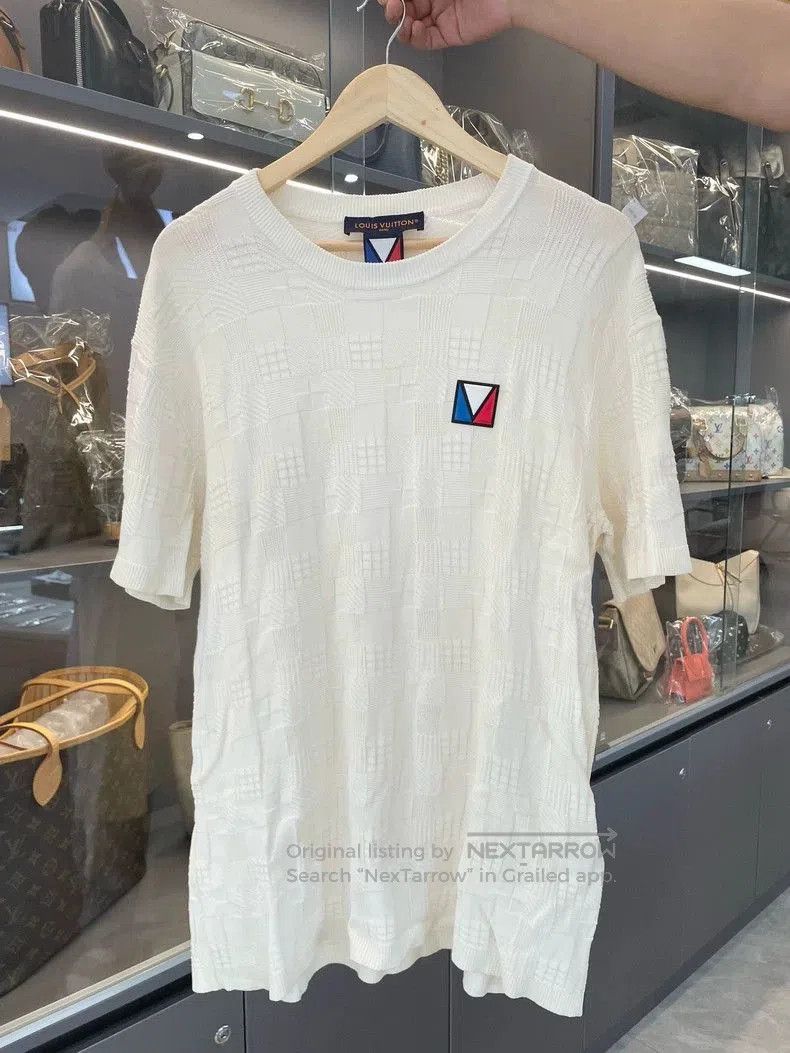 Louis Vuitton LV White Sailing Series Checkerboard Logo T. Size US L / EU 52-54 / 3 - 1 Thumbnail