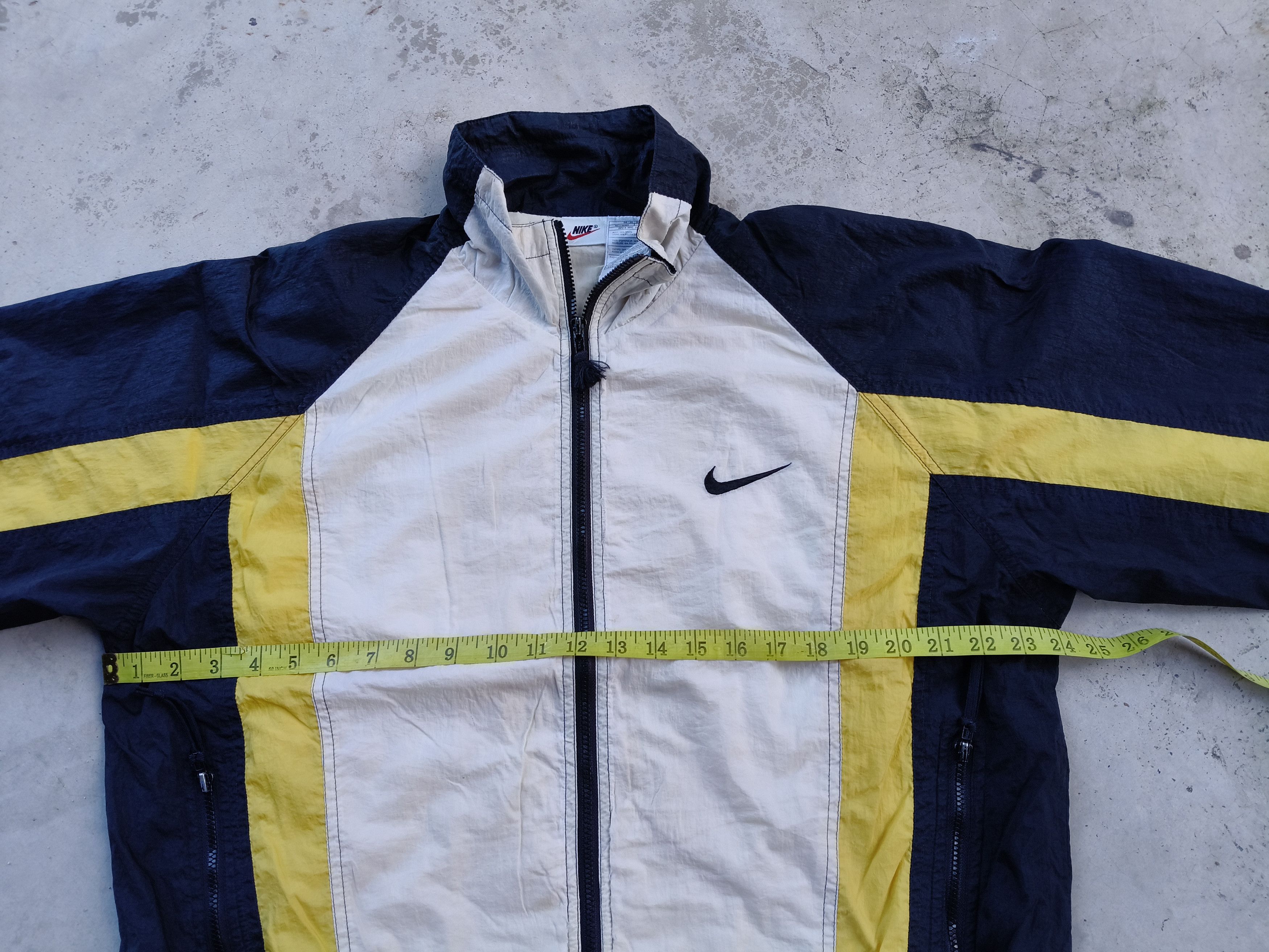Nike Vintage Nike Swoosh Big Logo Size US S / EU 44-46 / 1 - 14 Thumbnail