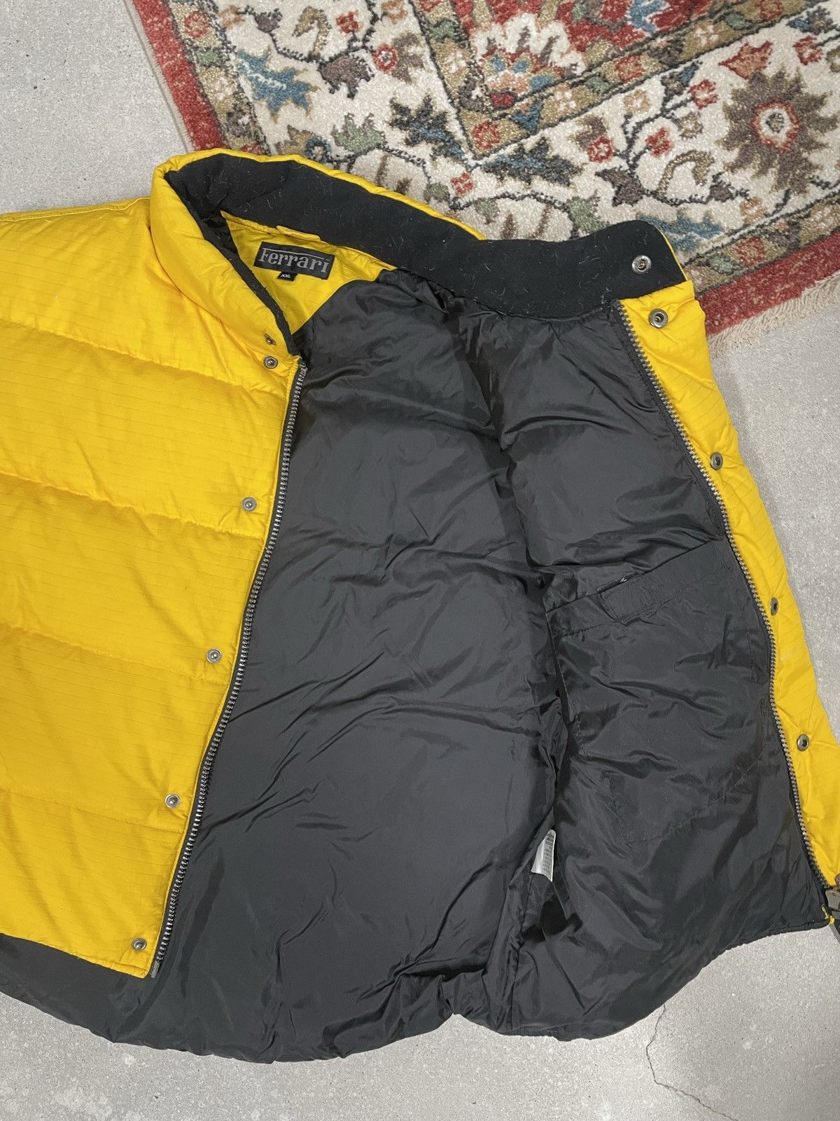 Ferrari Vintage Ferrari down vest racing 90s Size US XXL / EU 58 / 5 - 5 Thumbnail