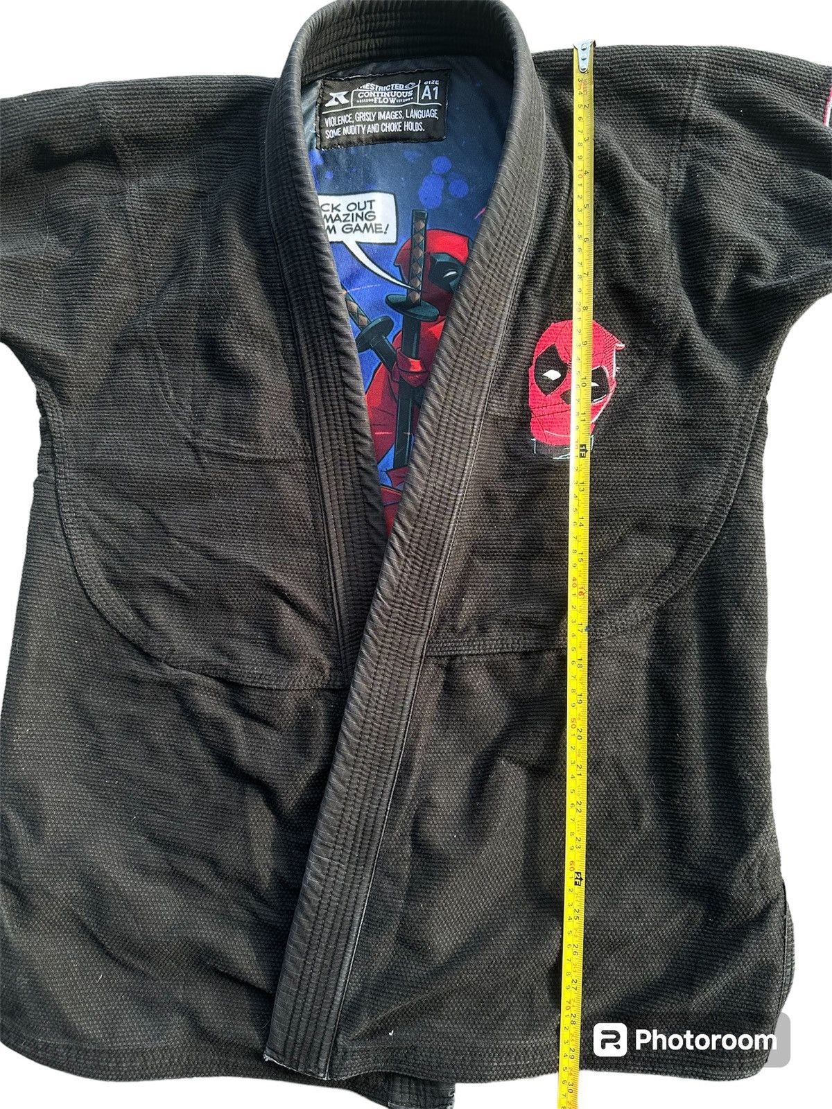 Marvel Comics Deadpool X Kimono style Size US M / EU 48-50 / 2 - 9 Thumbnail