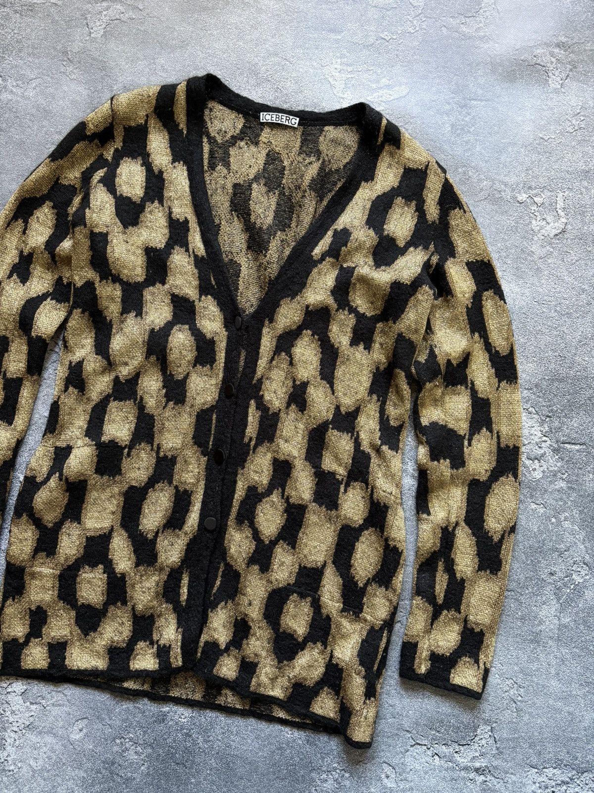 Iceberg Vintage Iceberg Luxury Black/Gold Button Up Mohair Cardigan Size M / US 6-8 / IT 42-44 - 3 Thumbnail