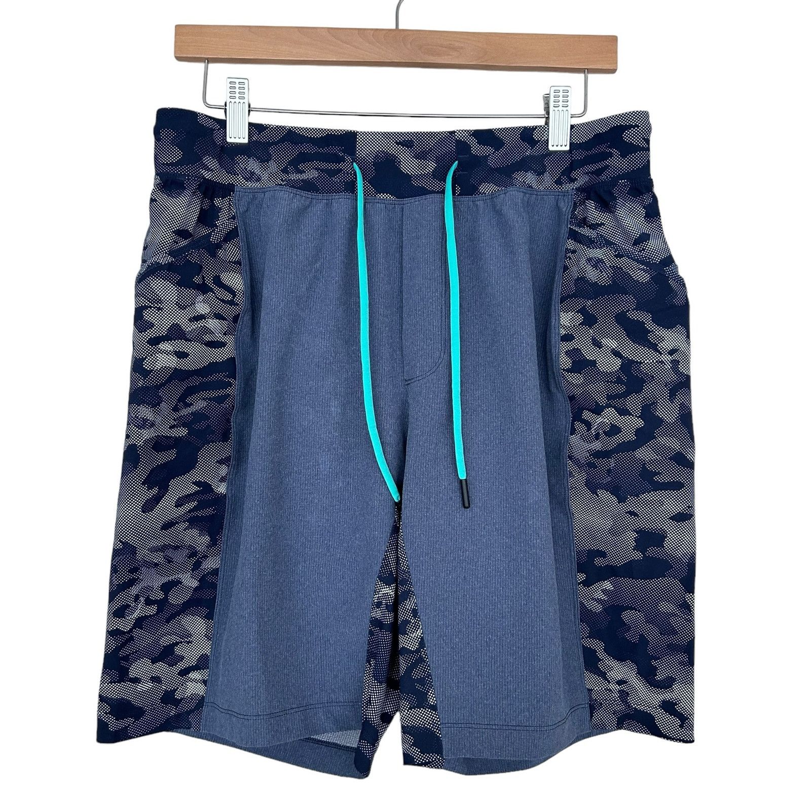 Lululemon Lululemon Blue Camo Namaste At The Beach Shorts Sz L Size US 31 - 5 Thumbnail