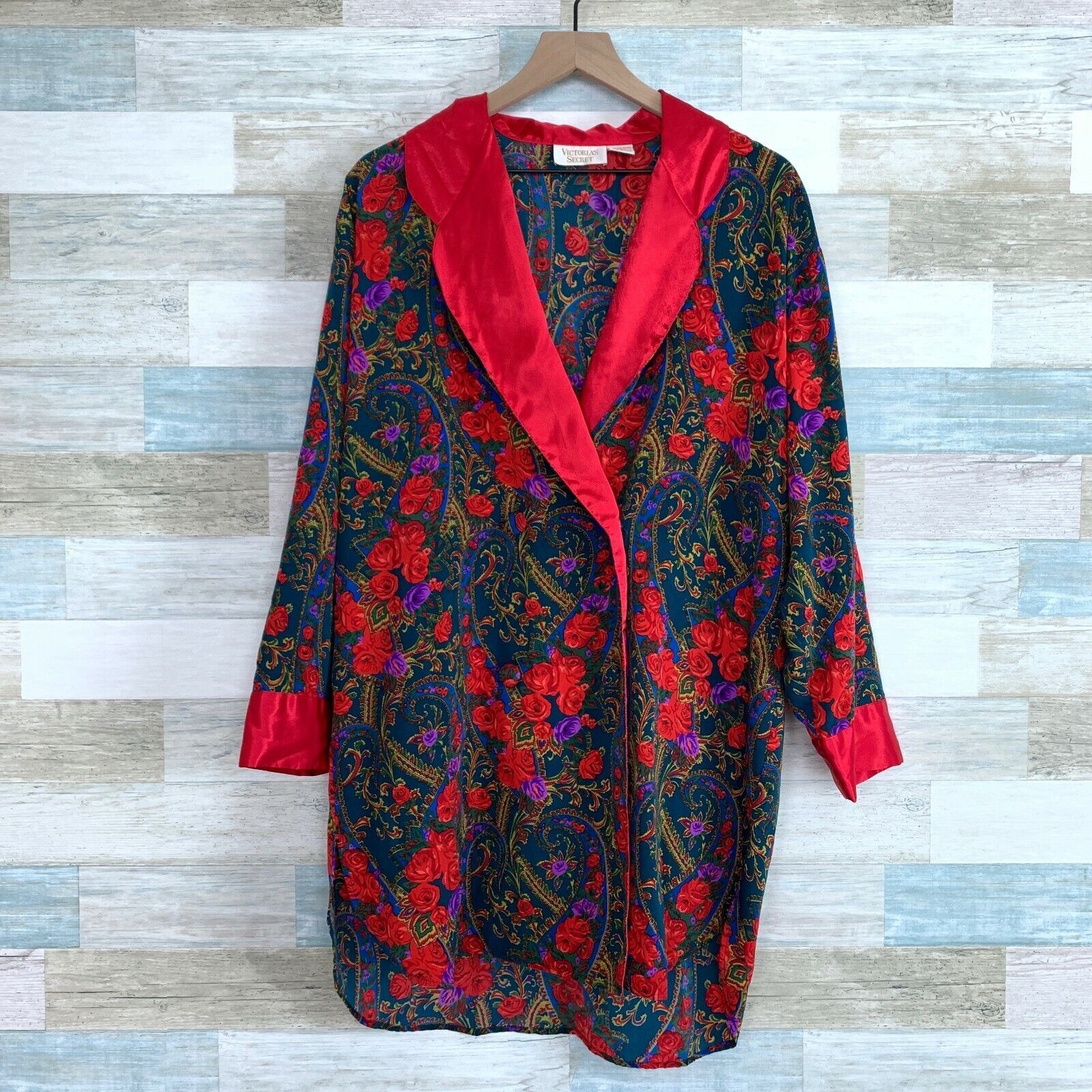 Victoria's Secret Victorias Secret VTG Satin Notch Sleep Shirt Red Floral M Size ONE SIZE - 1 Thumbnail