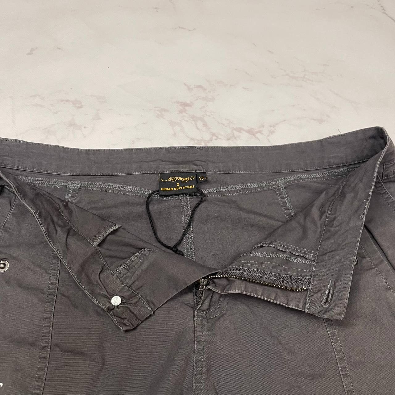 Ed Hardy Ed Hardy Urban Outfitters Y2K 90s Style Grey Cargo Size XL Size US 36 / EU 52 - 15 Thumbnail