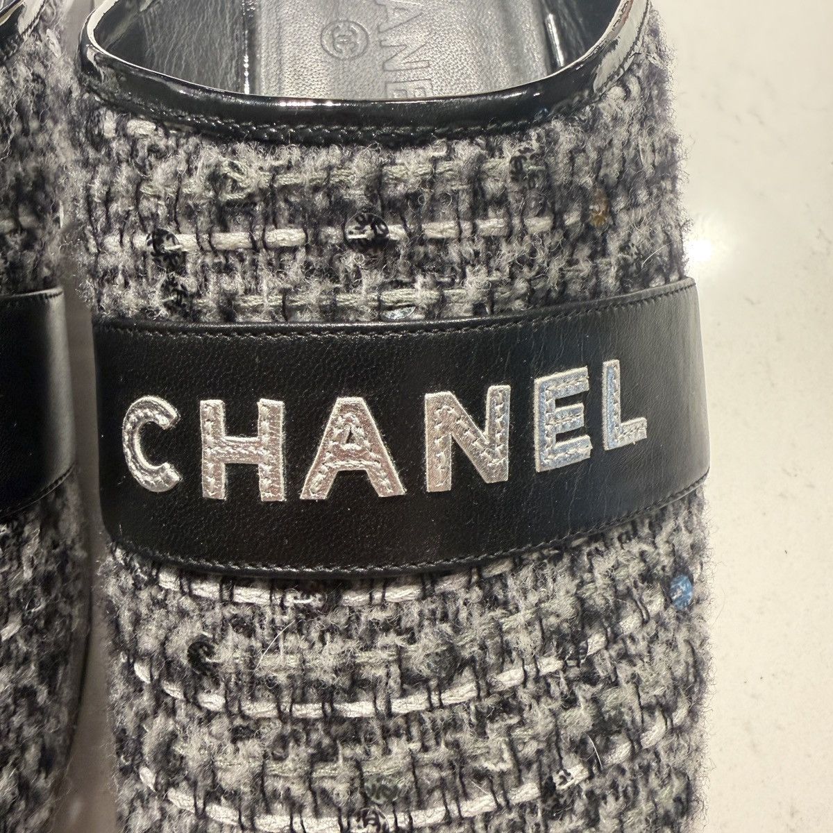 Chanel Chanel Tweed Mules 06A Size 41 Y2K Runway Collection (C3821) Size US 10 / IT 40 - 3 Thumbnail