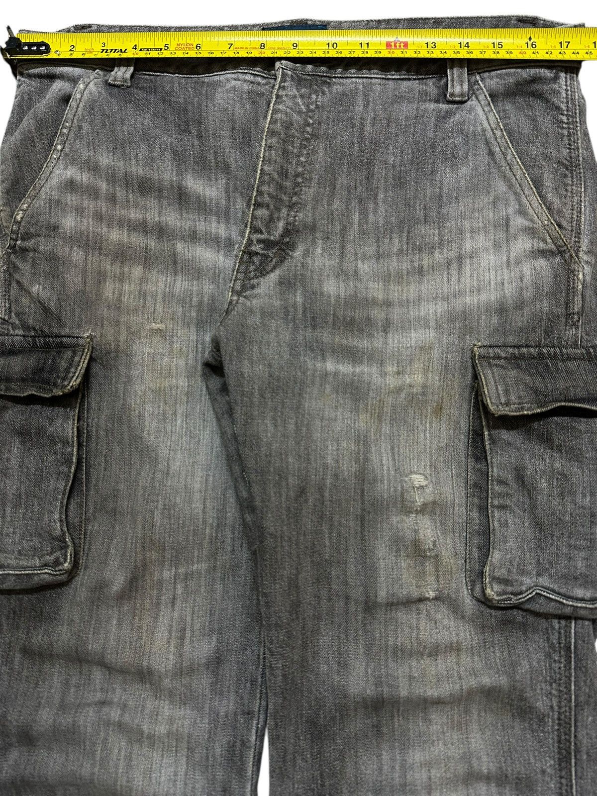 Japanese Brand Vintage Japanese Brand Mud Wash Faded Cargo Style Jeans Size US 34 / EU 50 - 9 Thumbnail