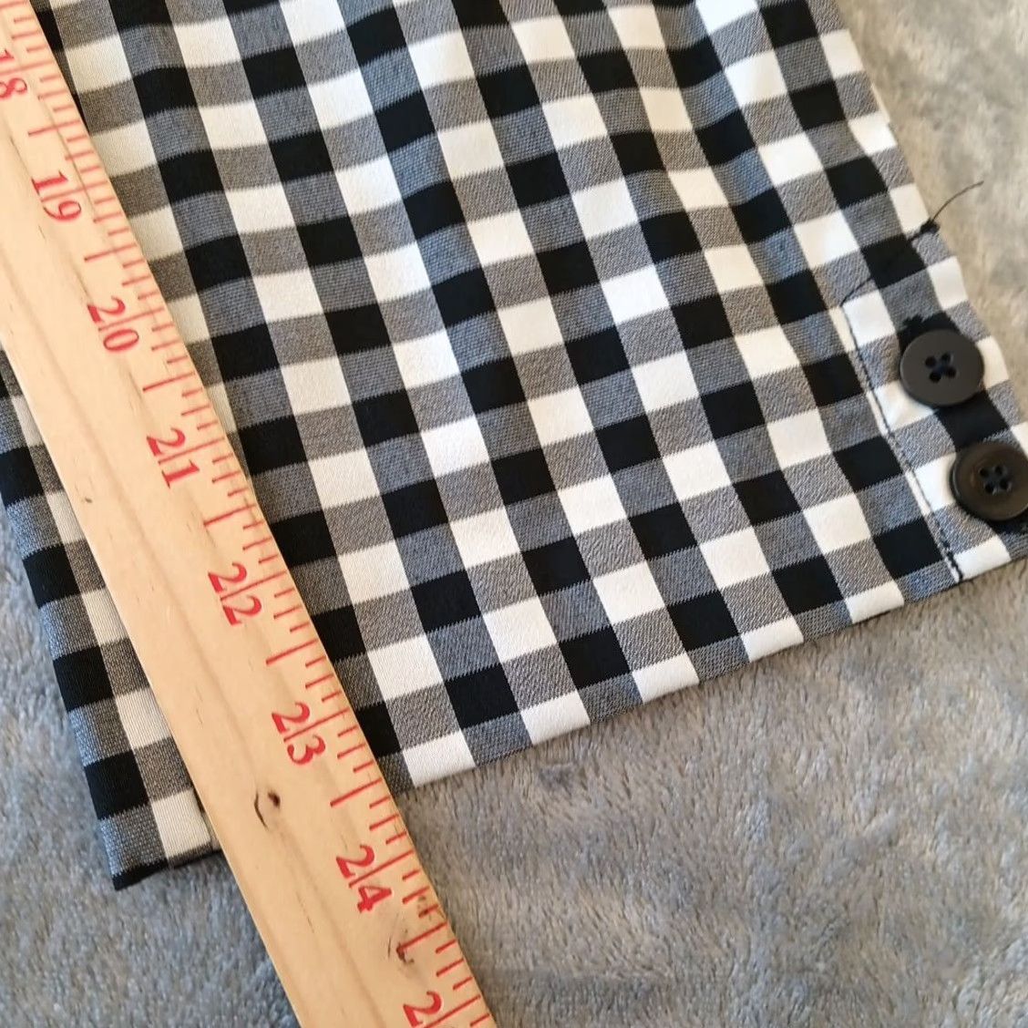 Vintage Chico's Pants Cropped Slimming Stretch Wide Waist 32in Black Plaid Women 0.5 Regular Straight Inseam 23.5in Size 25" / US 0 / IT 36 - 5 Thumbnail
