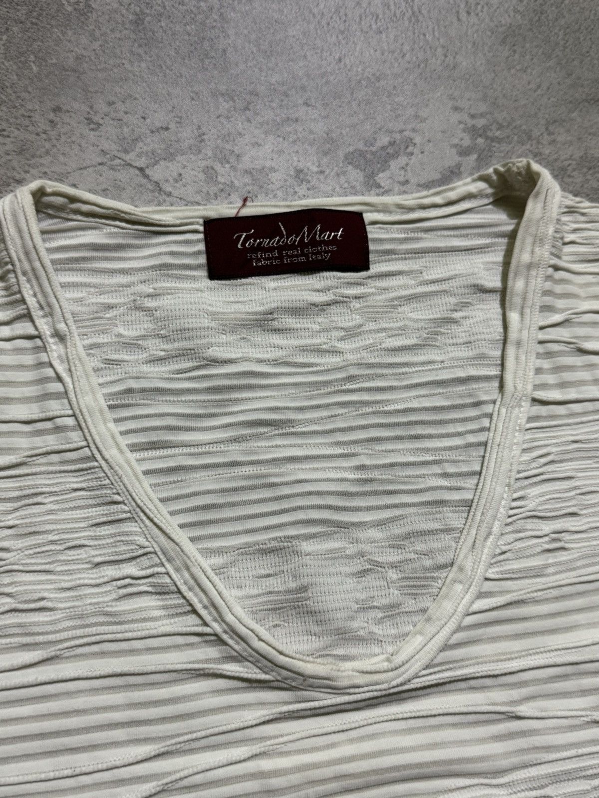 Tornado Mart 1990s TORNADO MART TEXTURED WEAVE IFSIXWASNINE TSHIRT Size US M / EU 48-50 / 2 - 4 Thumbnail