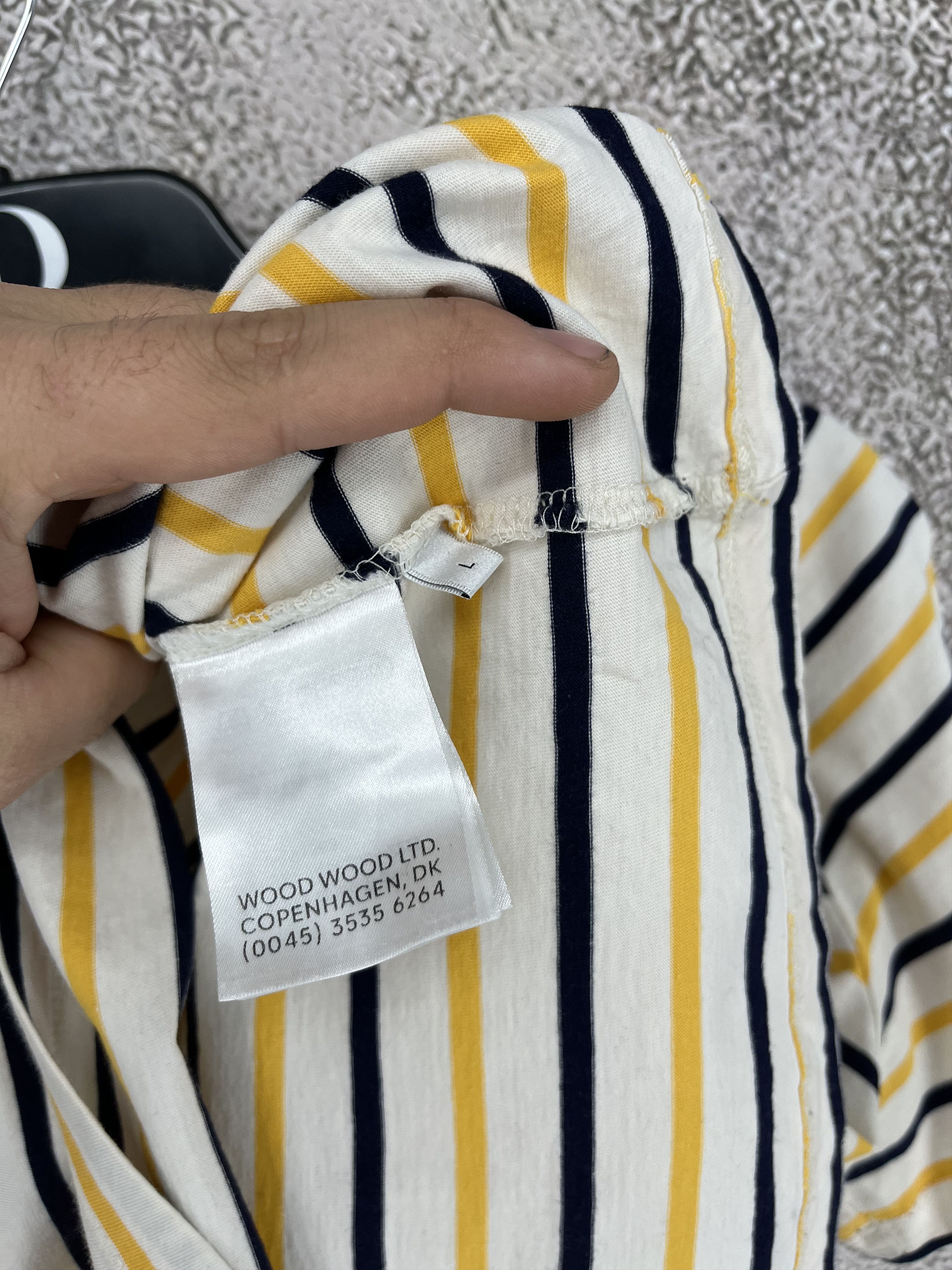 Wood Wood Wood Wood Mia Stripe T-shirt off-white/yellow stripes Size L / US 10 / IT 46 - 8 Thumbnail