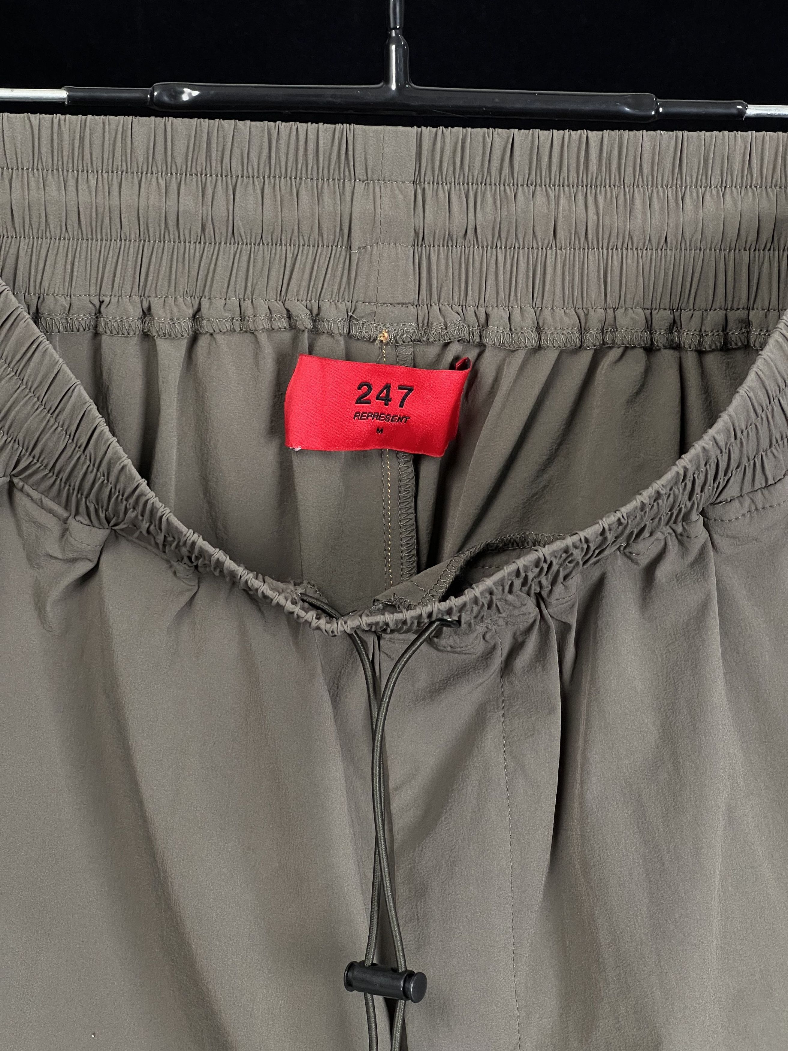 Represent Clo. 247 Cargo Bermuda Shorts Size M Size US 32 / EU 48 - 8 Thumbnail