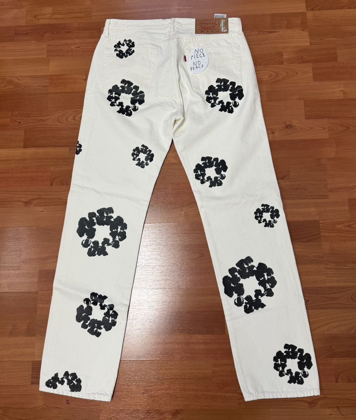 DENIM TEARS Denim Tears Cotton Wreath Jeans Shock Drop (White) Size US 36 / EU 52 - 2 Thumbnail