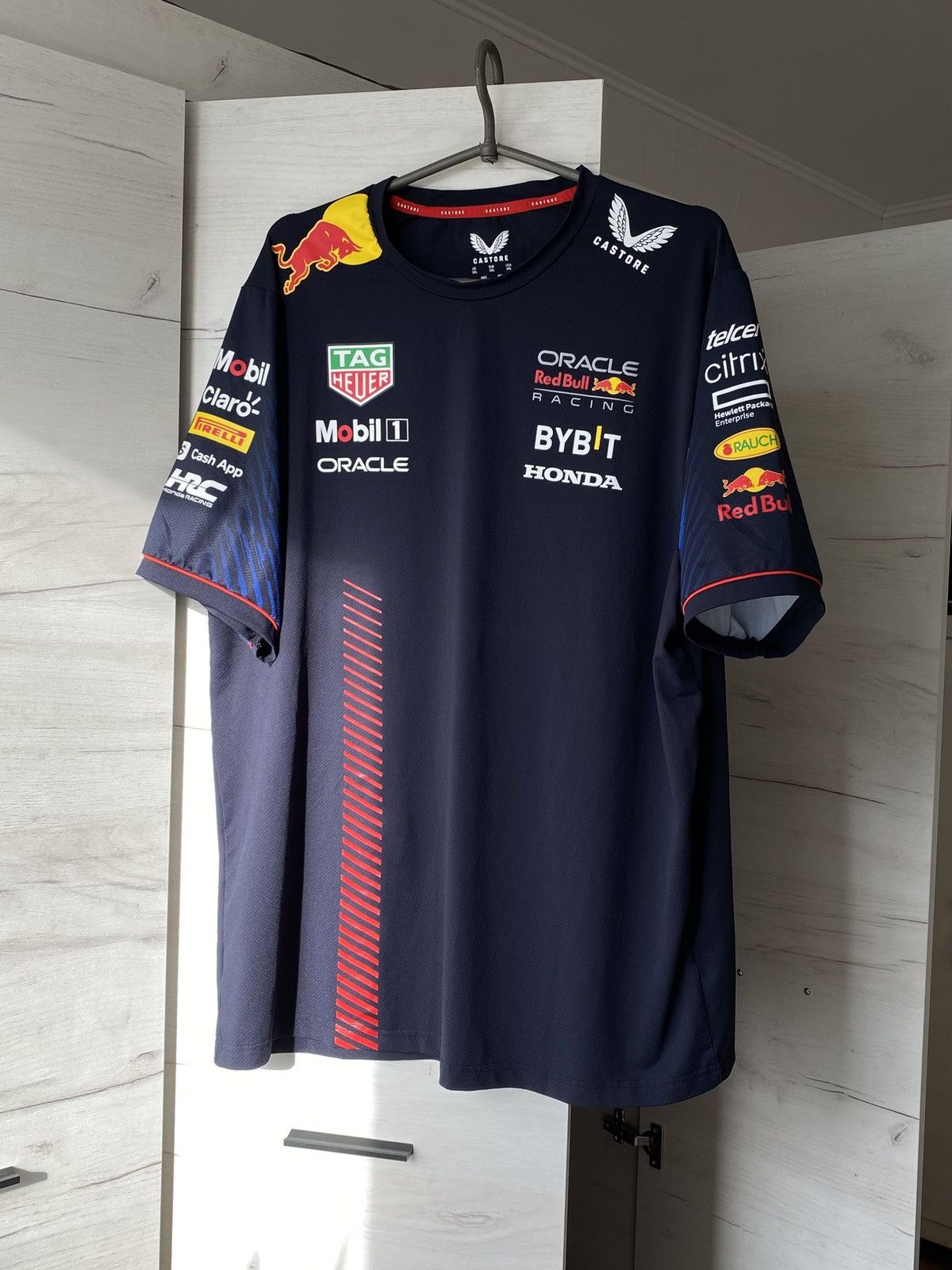 Official Oracle Red Bull Racing Honda F1 Team Shirt