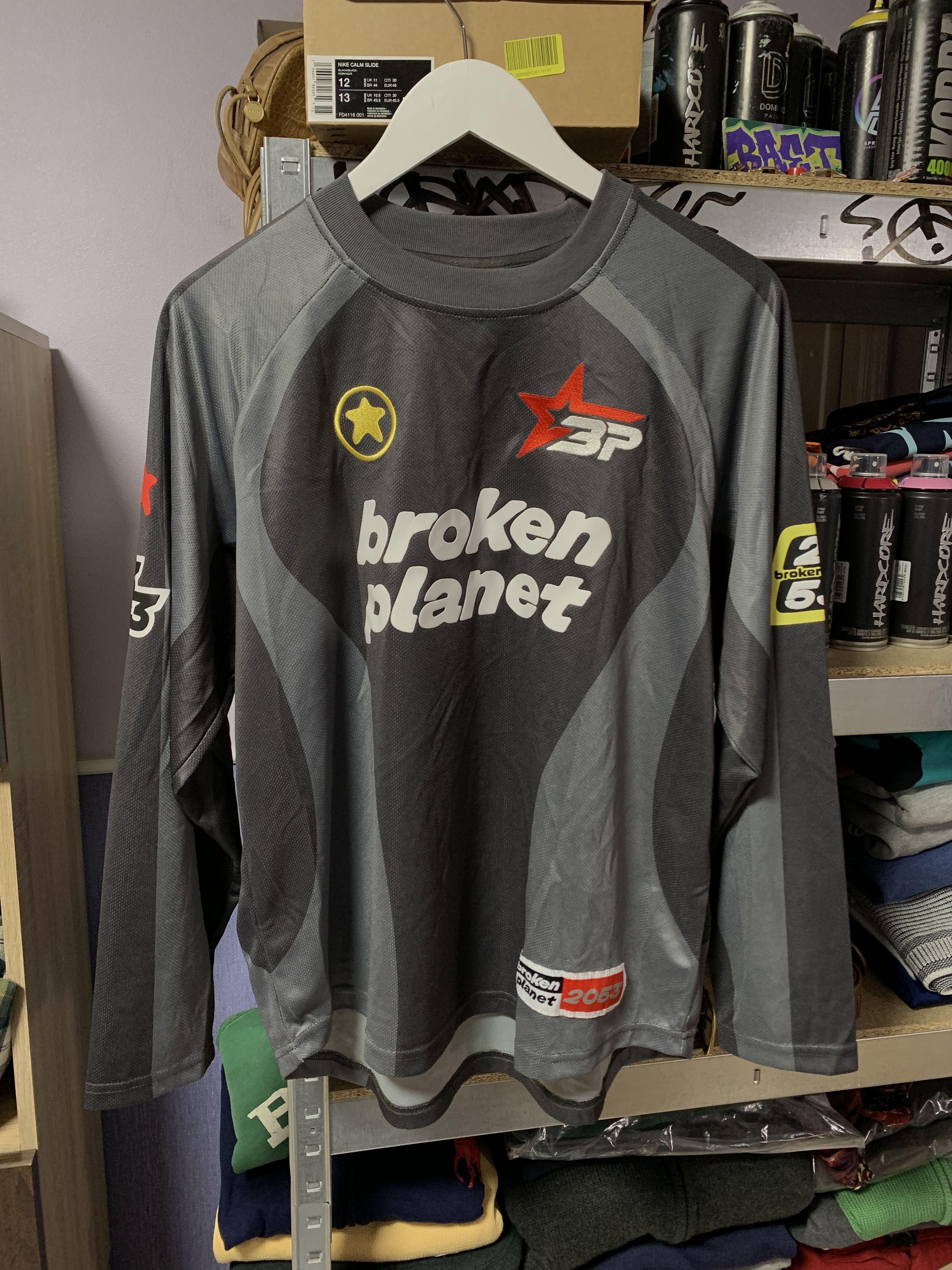 Broken Planet Broken Planet Football Long Sleeve Tee Size M BRAND NEW Size US M / EU 48-50 / 2 - 1 Thumbnail