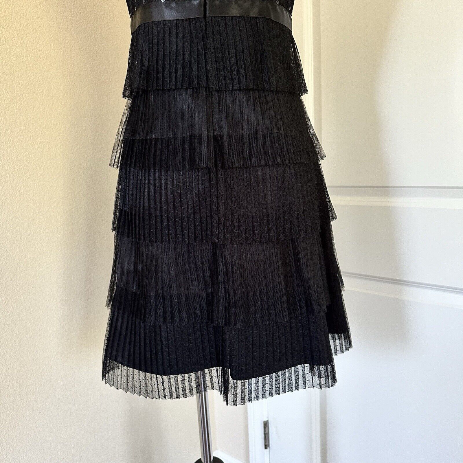 Forever 21 Forever 21 Y2K Mesh Sequin Tiered Cocktail Dress Black US S Size S / US 4 / IT 40 - 7 Thumbnail