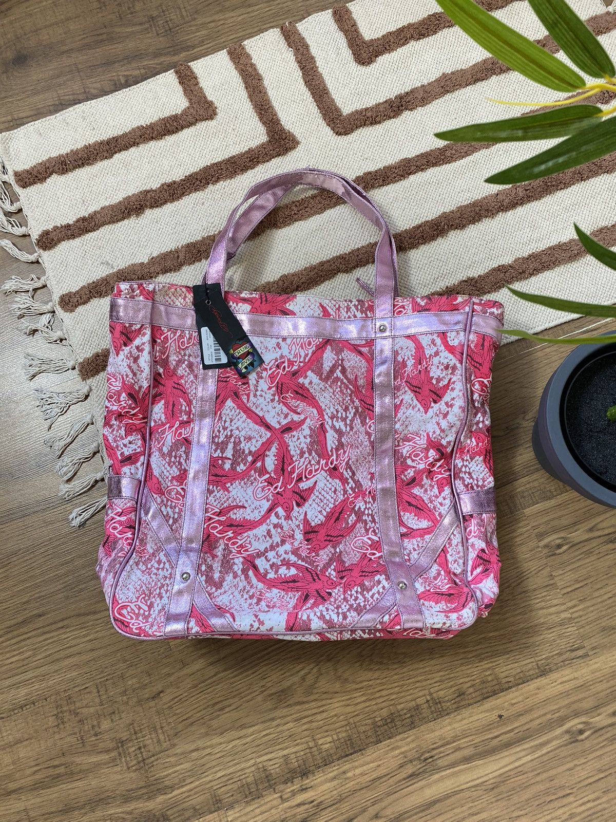 Christian Audigier VINTAGE ED HARDY PINK SHOPER BAG Size ONE SIZE - 1 Thumbnail