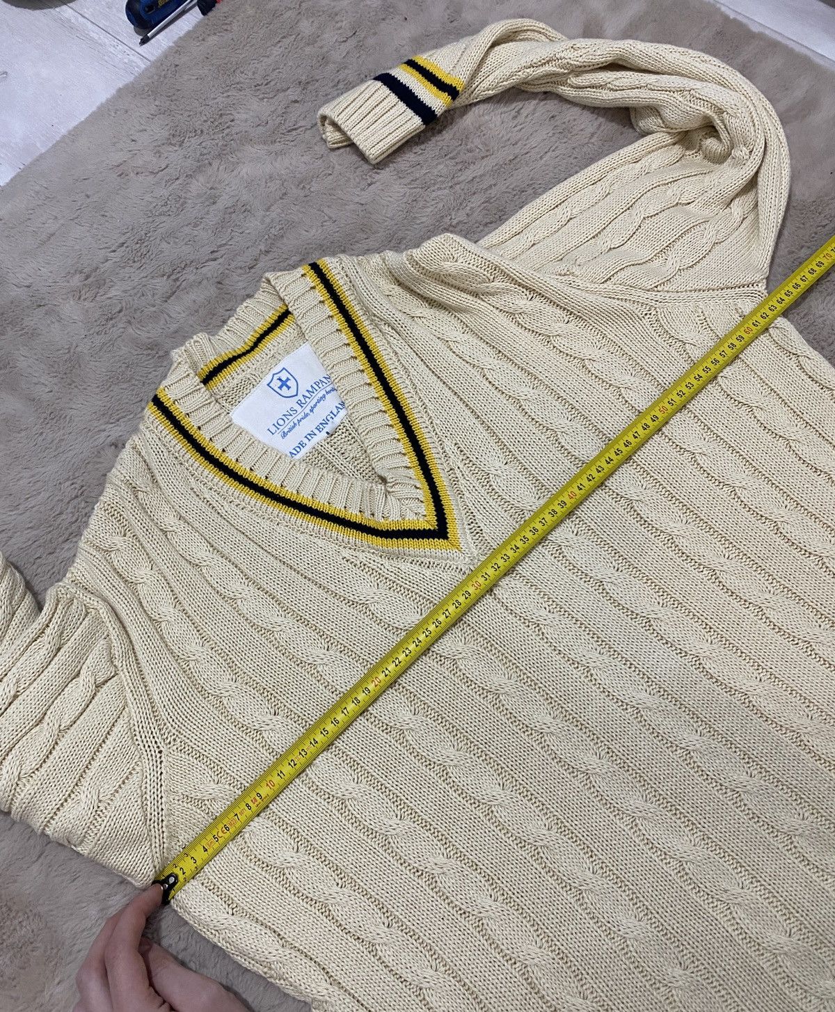 Vintage Lions rampant england beautiful rare cable long Knitwear Size US XL / EU 56 / 4 - 10 Thumbnail
