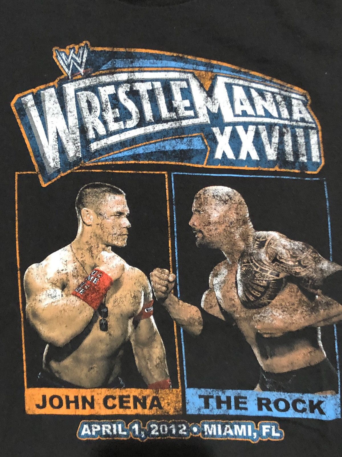 WWE 2022 Wrestlemania XXVII John Cena vs The Rock Tee Size US M / EU 48-50 / 2 - 2 Thumbnail