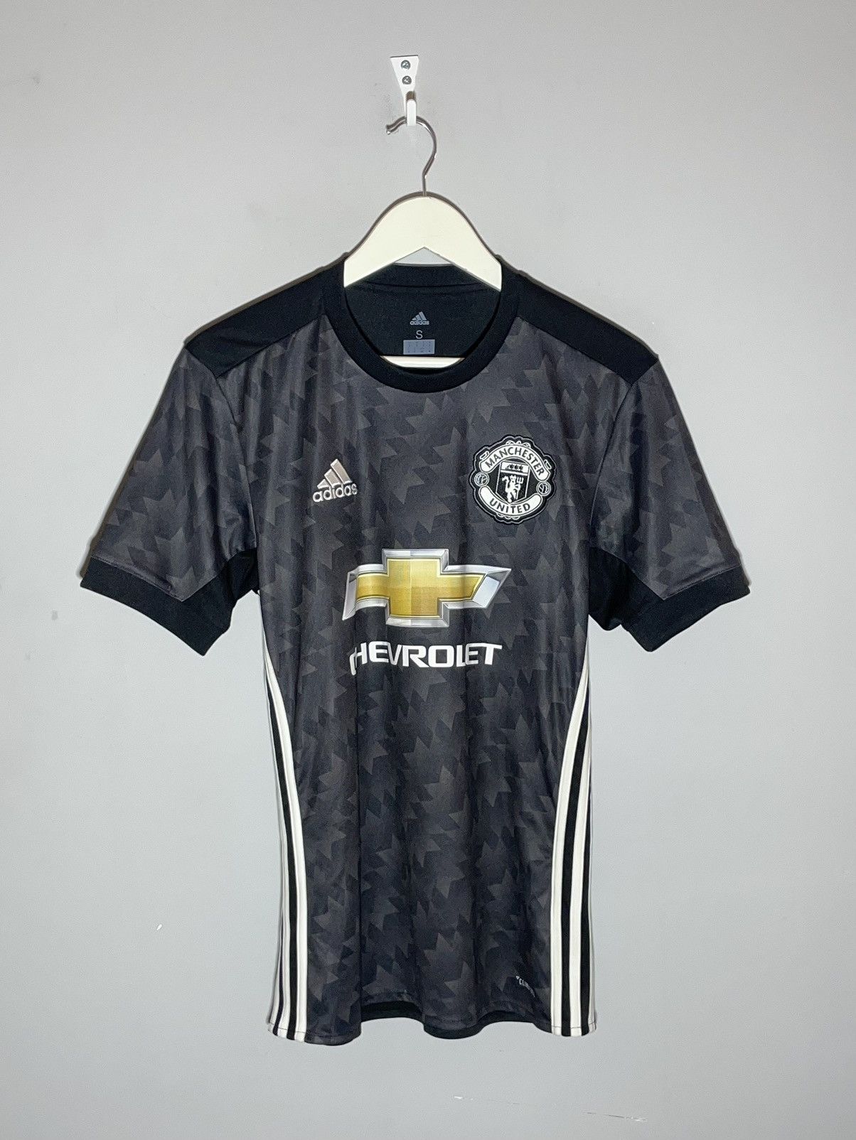 Adidas Manchester United Adidas 2017/18 Away Football Shirt Size US S / EU 44-46 / 1 - 1 Thumbnail