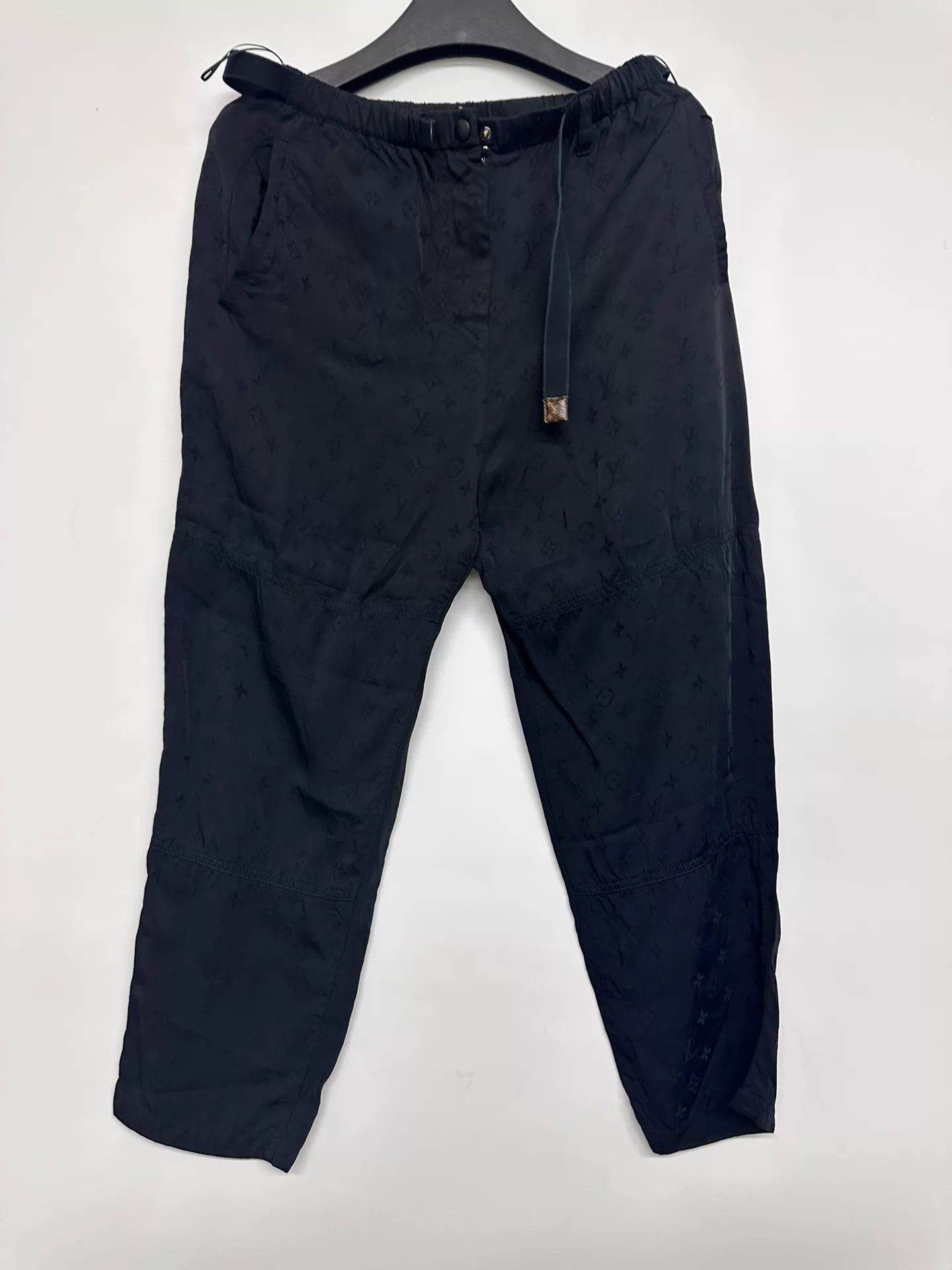 Louis Vuitton LV All Over Print Pants Size 34 Waist 70 Hips 98 Size 25" / US 0 / IT 36 - 1 Thumbnail