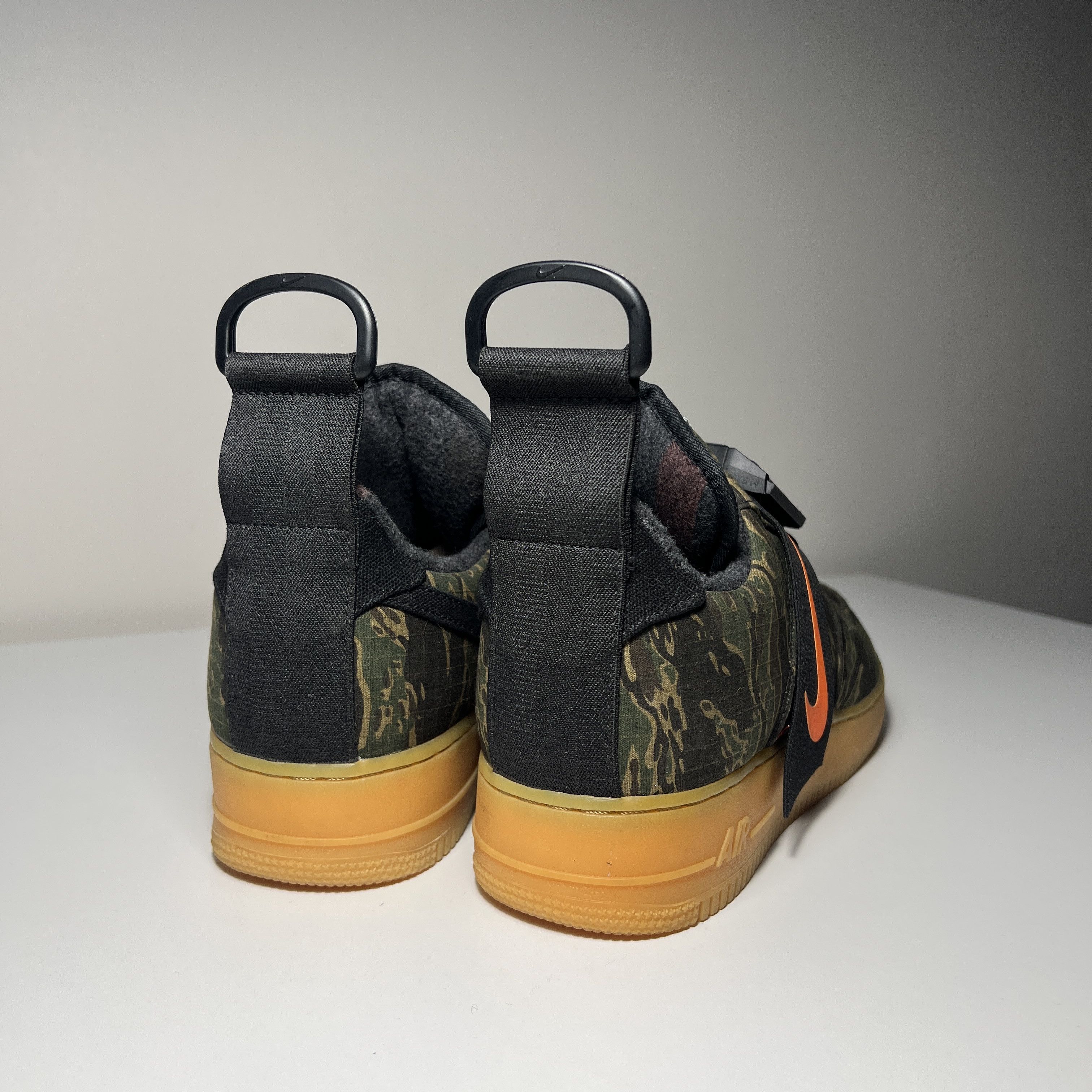 Carhartt Wip × Nike Nike x Carhartt WIP Air Force 1 Low Utility “Tiger Camo” Size US 11.5 / EU 44-45 - 4 Thumbnail