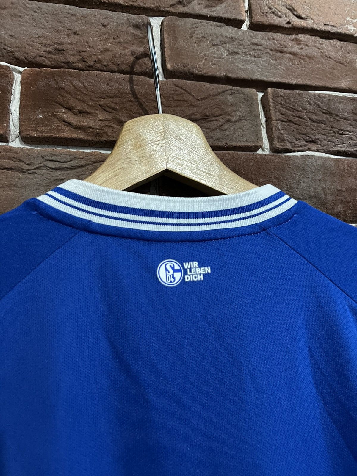 Umbro Rare Vintage 00s Schalke 04 Umbro y2k Football Soccer Jersey Size US XL / EU 56 / 4 - 5 Thumbnail