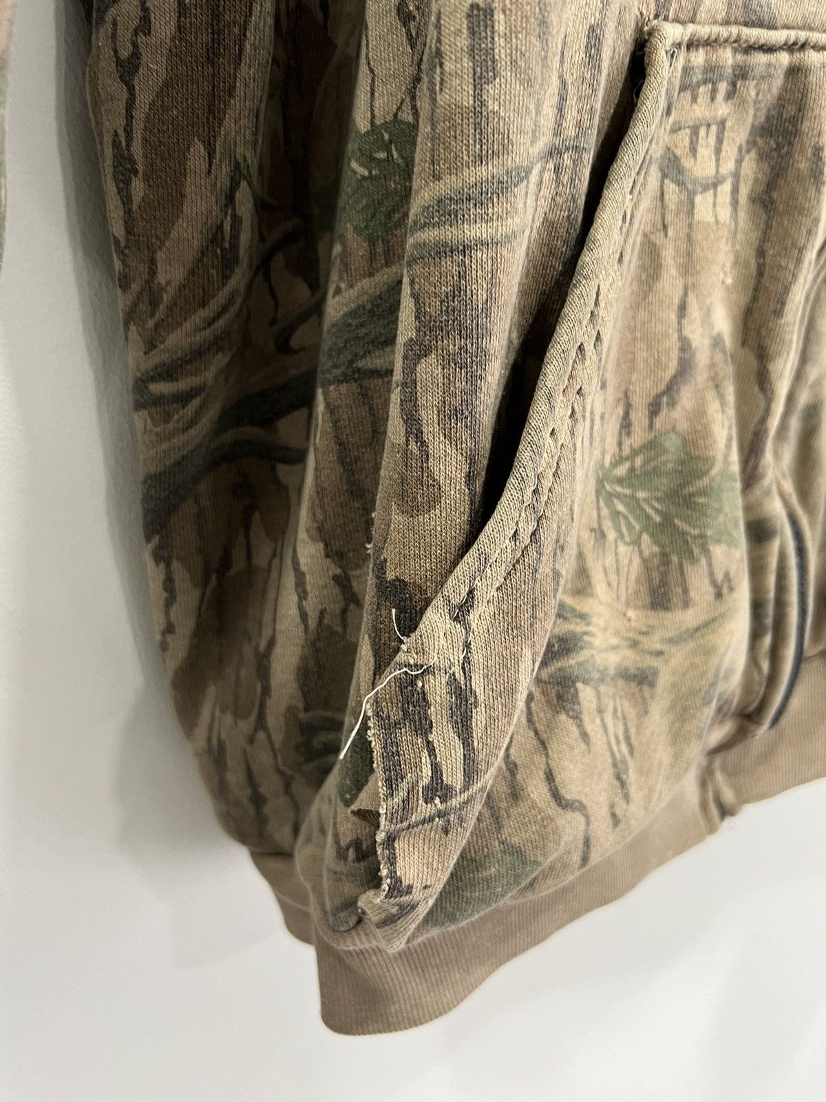Vintage Vintage Real Tree Mossy Oaks Camo Hoodie Zip Up Sweater xxl Size US XXL / EU 58 / 5 - 6 Thumbnail