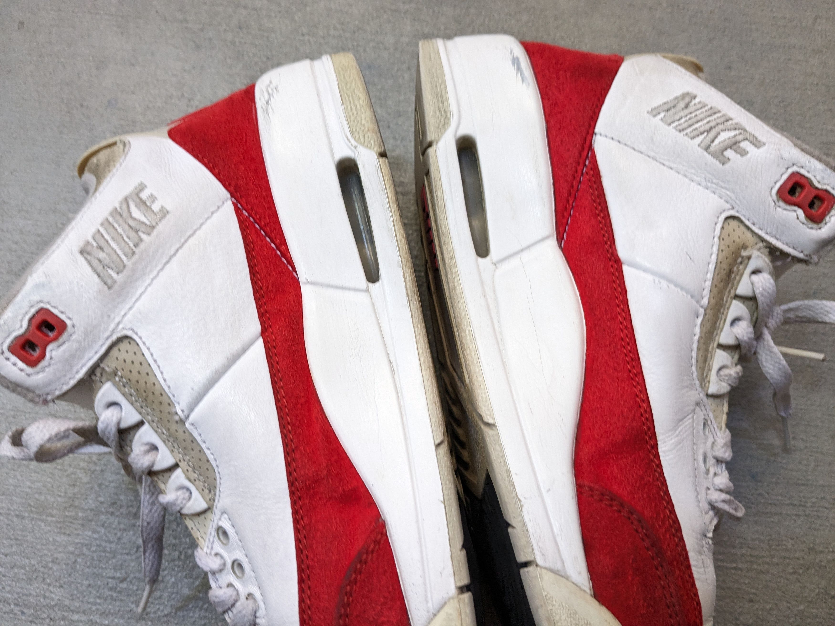 Jordan Brand Nike Jordan 3 Retro Tinker Air Max 1 Red White CJ0939-100 Size US 10 / EU 43 - 13 Thumbnail
