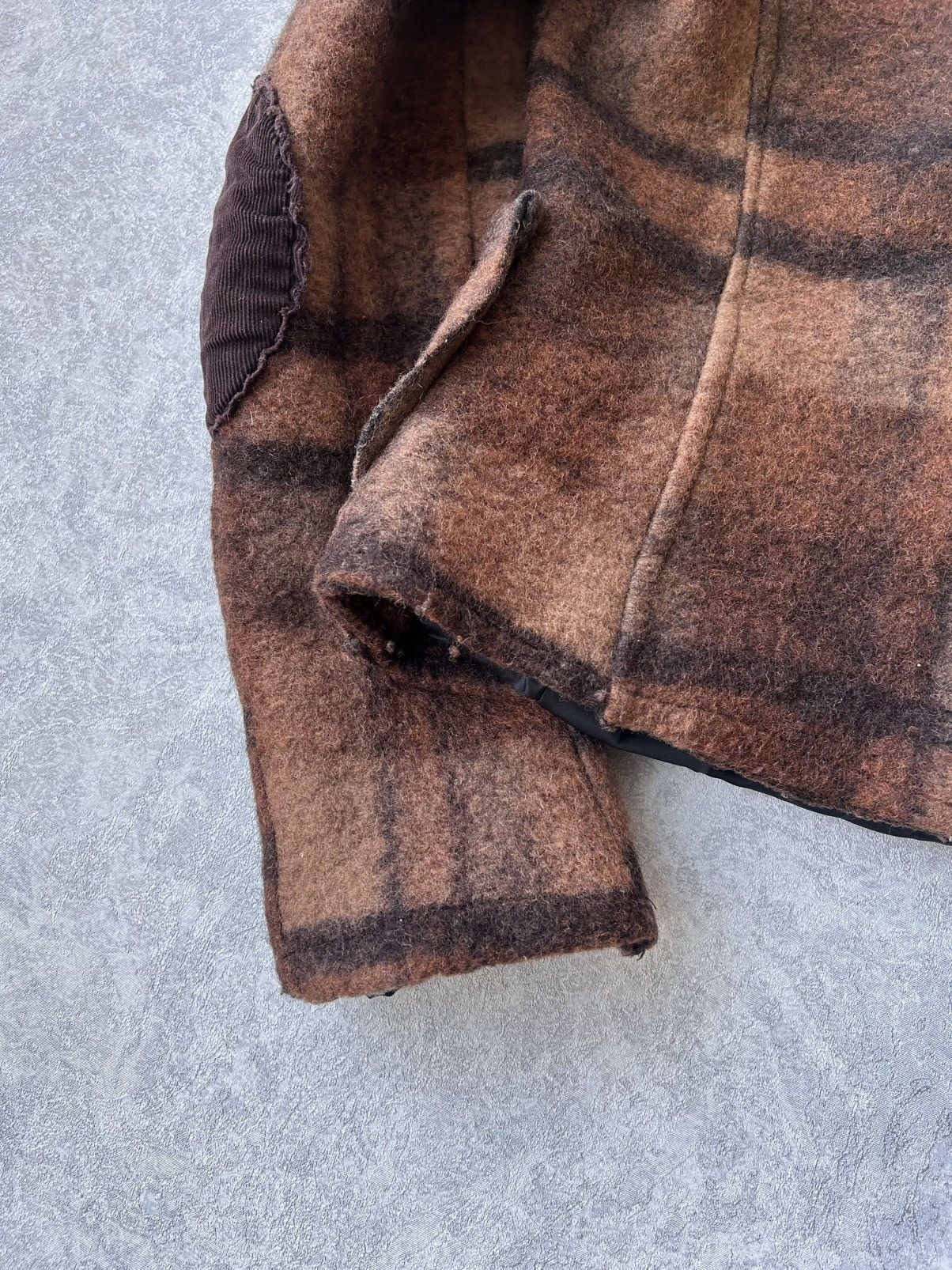 Japanese Brand Vintage Comme des Garcons Style Wool Plaid Cropped Jacket Size XS / US 0-2 / IT 36-38 - 4 Thumbnail