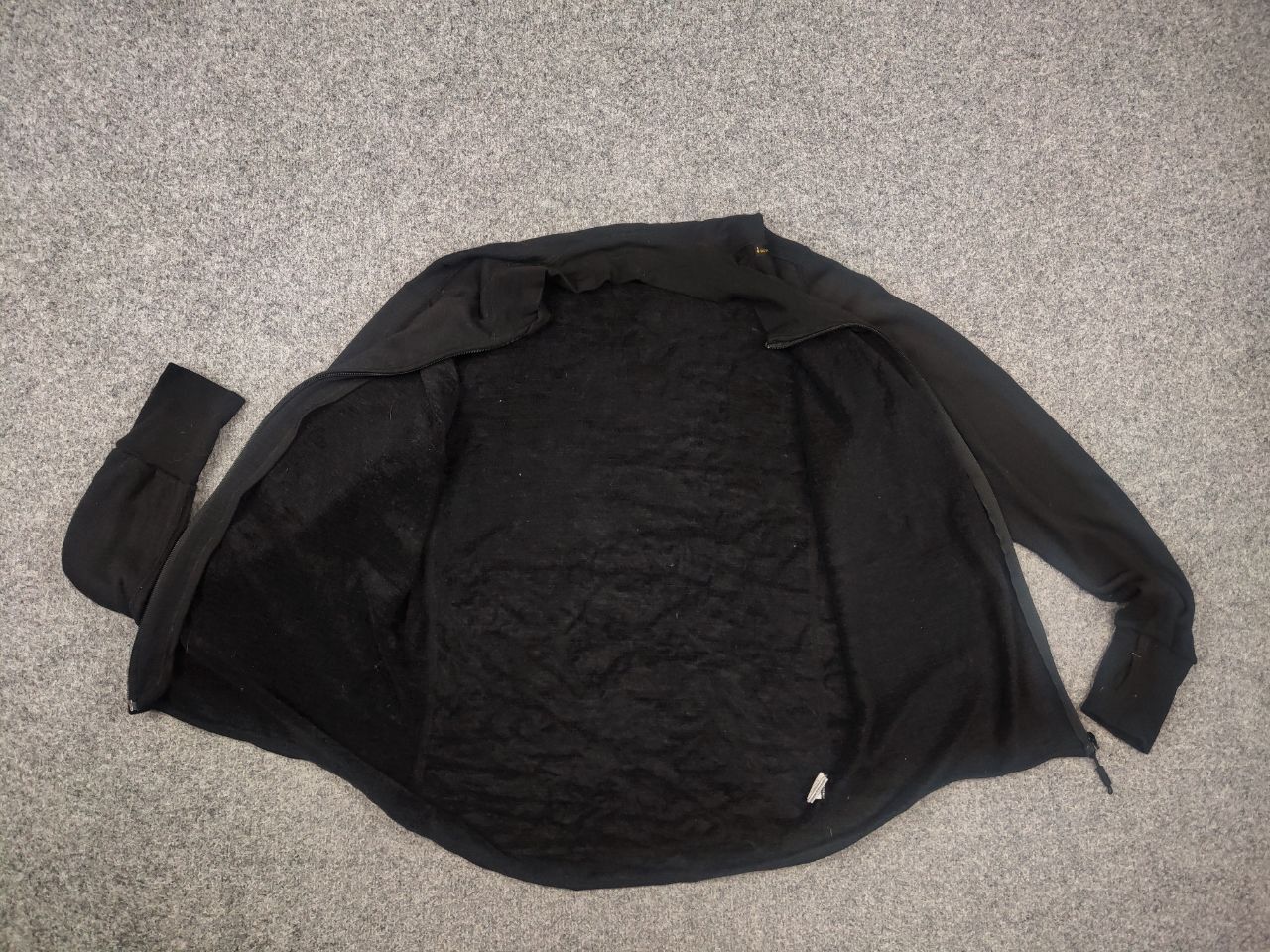 Other Devold shield zip Wool blend Pullover jacket Hiking Thermal Size US M / EU 48-50 / 2 - 13 Thumbnail