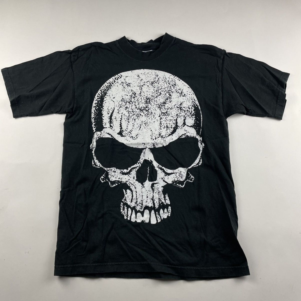 Fashion Victim 2007 Vintage All Sports Fashion Victim Big Skull Skeleton m Size US M / EU 48-50 / 2 - 1 Thumbnail