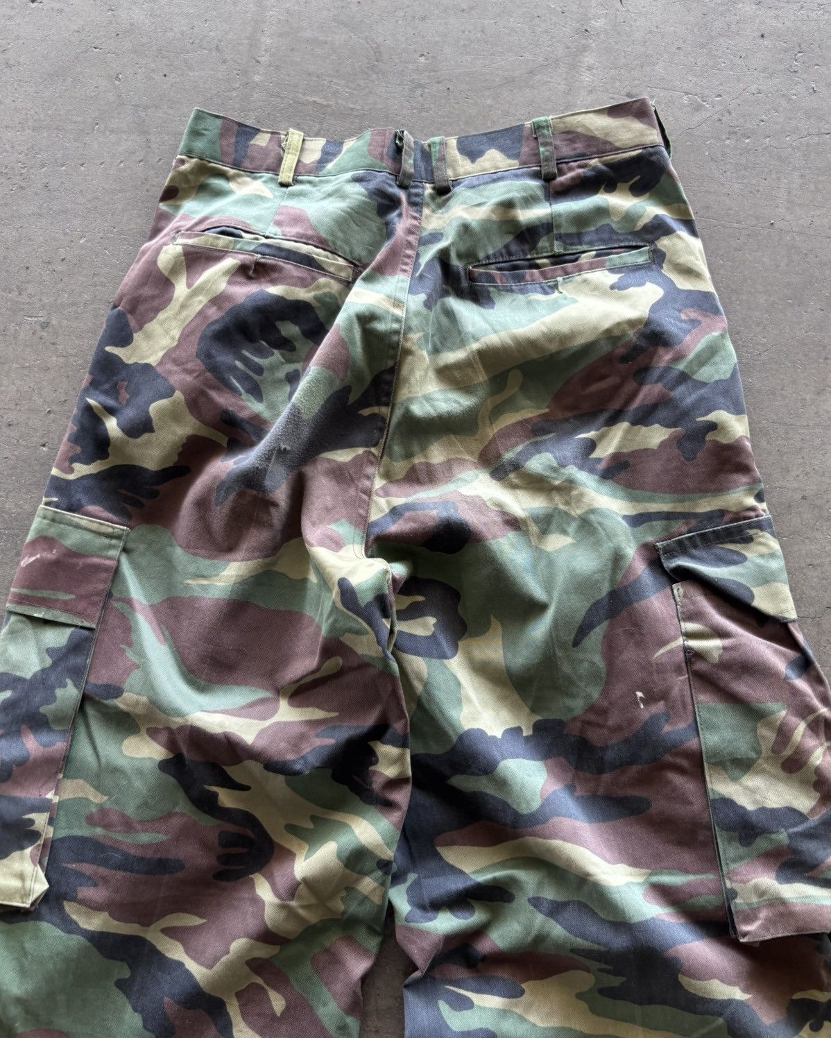 Vintage Vintage Camo Cargo Baggy Pants Size US 30 / EU 46 - 5 Thumbnail