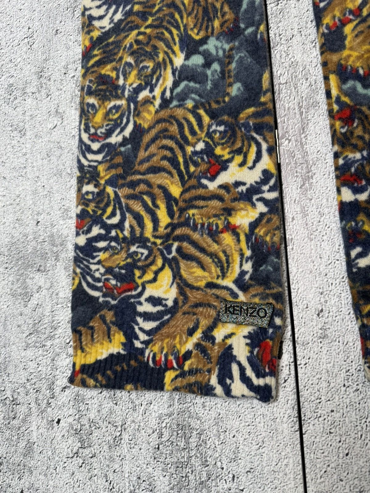Kenzo Kenzo Paris Wool Tiger All Over Printed Scarf MultiColor Size ONE SIZE - 3 Thumbnail