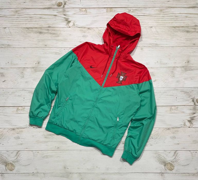 Portugal windrunner hot sale