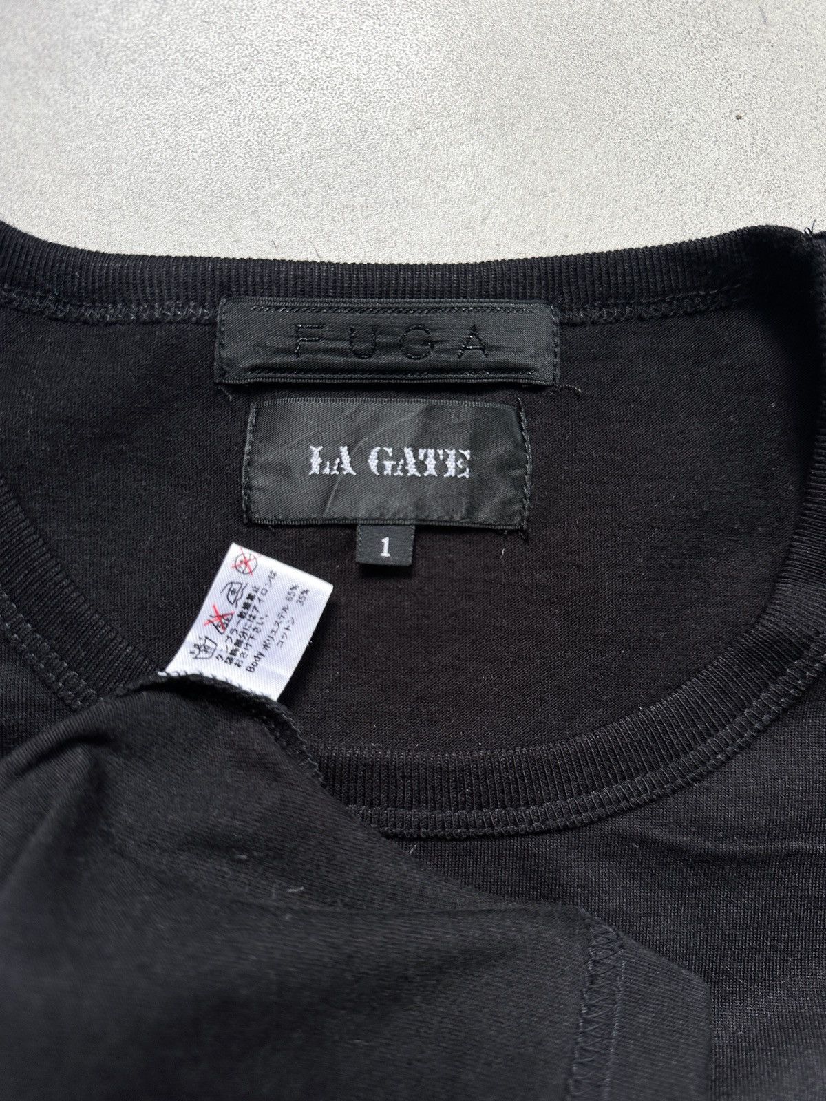 GOSTAR DE FUGA FUGA CROSS BLACK TEE Size US S / EU 44-46 / 1 - 3 Thumbnail