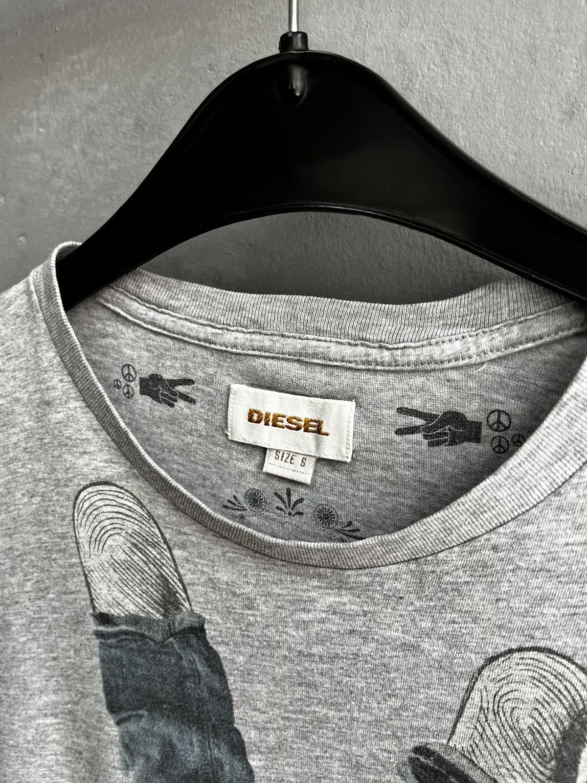 Diesel × Vintage Diesel t shirt love Size US S / EU 44-46 / 1 - 5 Thumbnail
