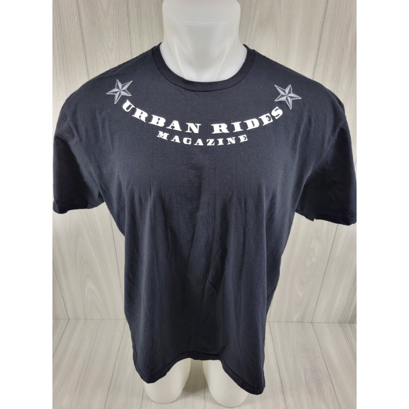Gildan Urban Rides Magazine Shirt XL Black Men T-Shirt Short Sleeve Gildan Regular Size XL Size US XL / EU 56 / 4 - 3 Thumbnail