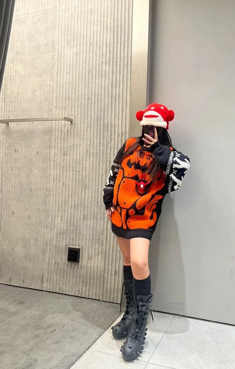 Walter Van Beirendonck Walter Van Beirendonck FW24 Monkey Beanie . Size ONE SIZE - 5 Thumbnail