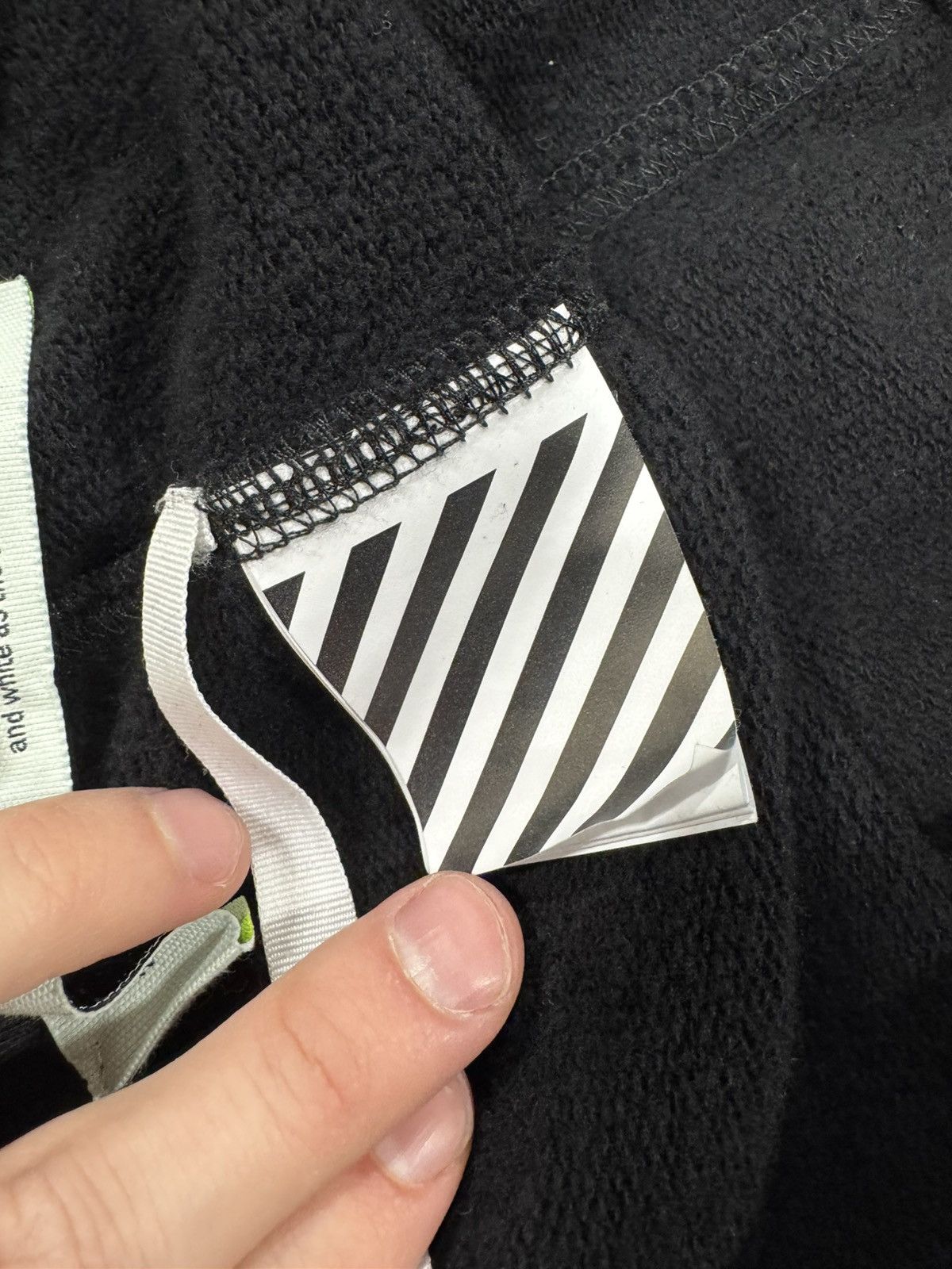 Off-White Off-white Airport Sweatshorts NEW 600$ Size US 36 / EU 52 - 5 Thumbnail