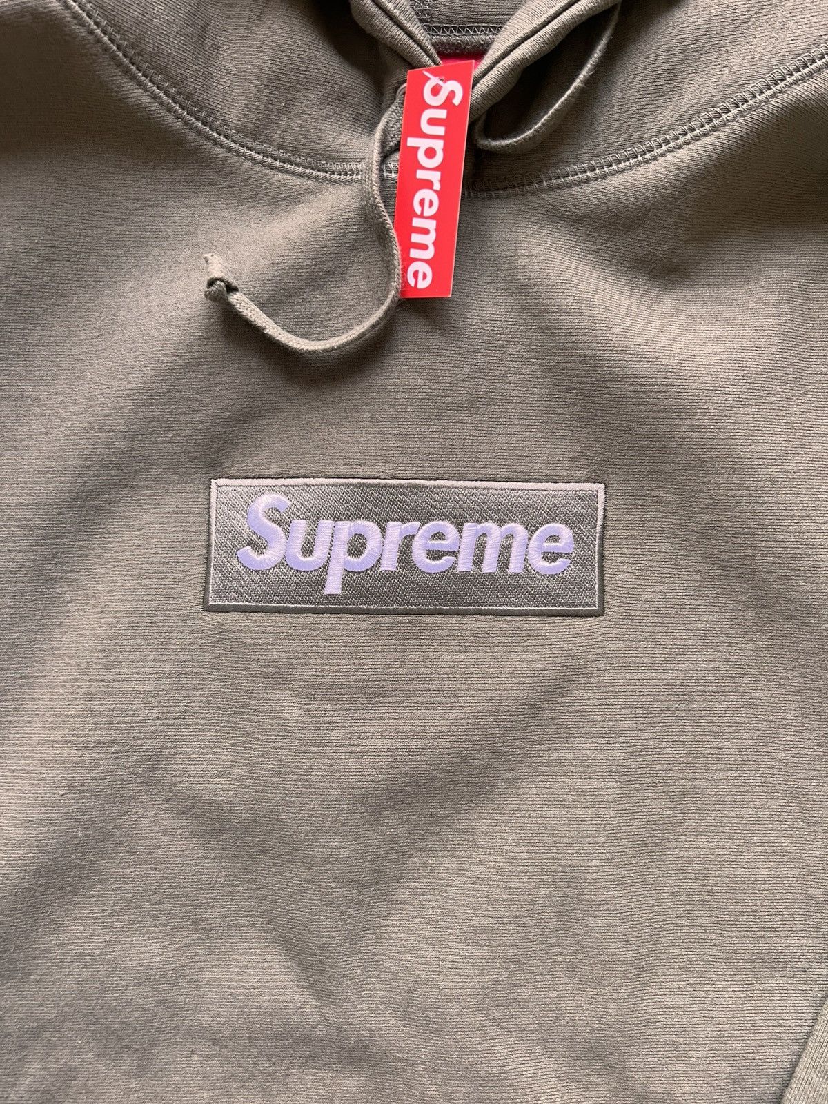 Supreme M Supreme Box Logo Hooded Sweatshirt olive FW25 green hoodie Size US M / EU 48-50 / 2 - 5 Thumbnail